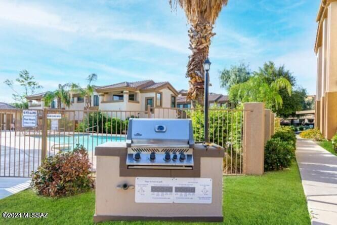 Villas at Hacienda Del Sol - Residential