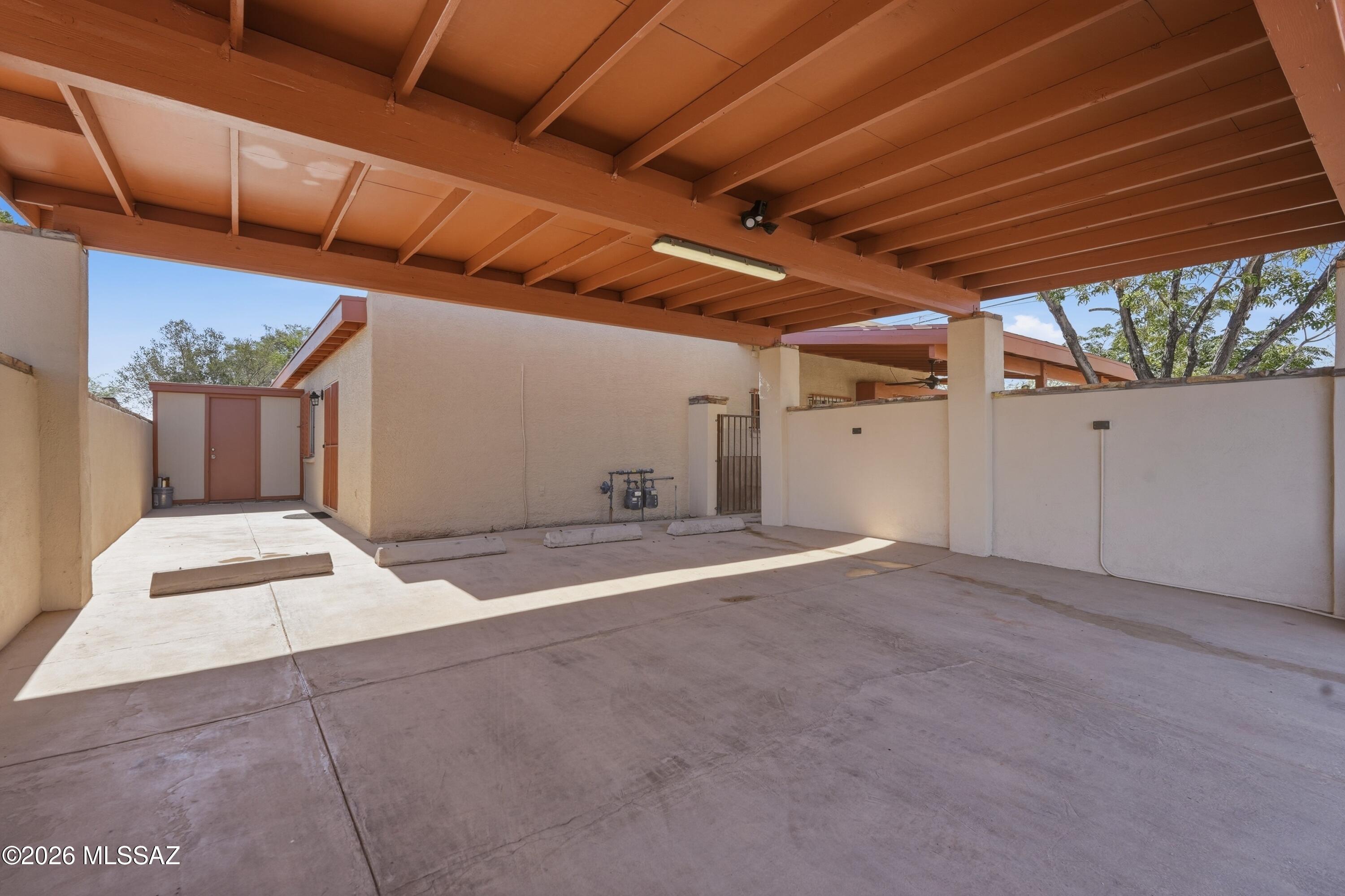 El Rio Park - Residential Income