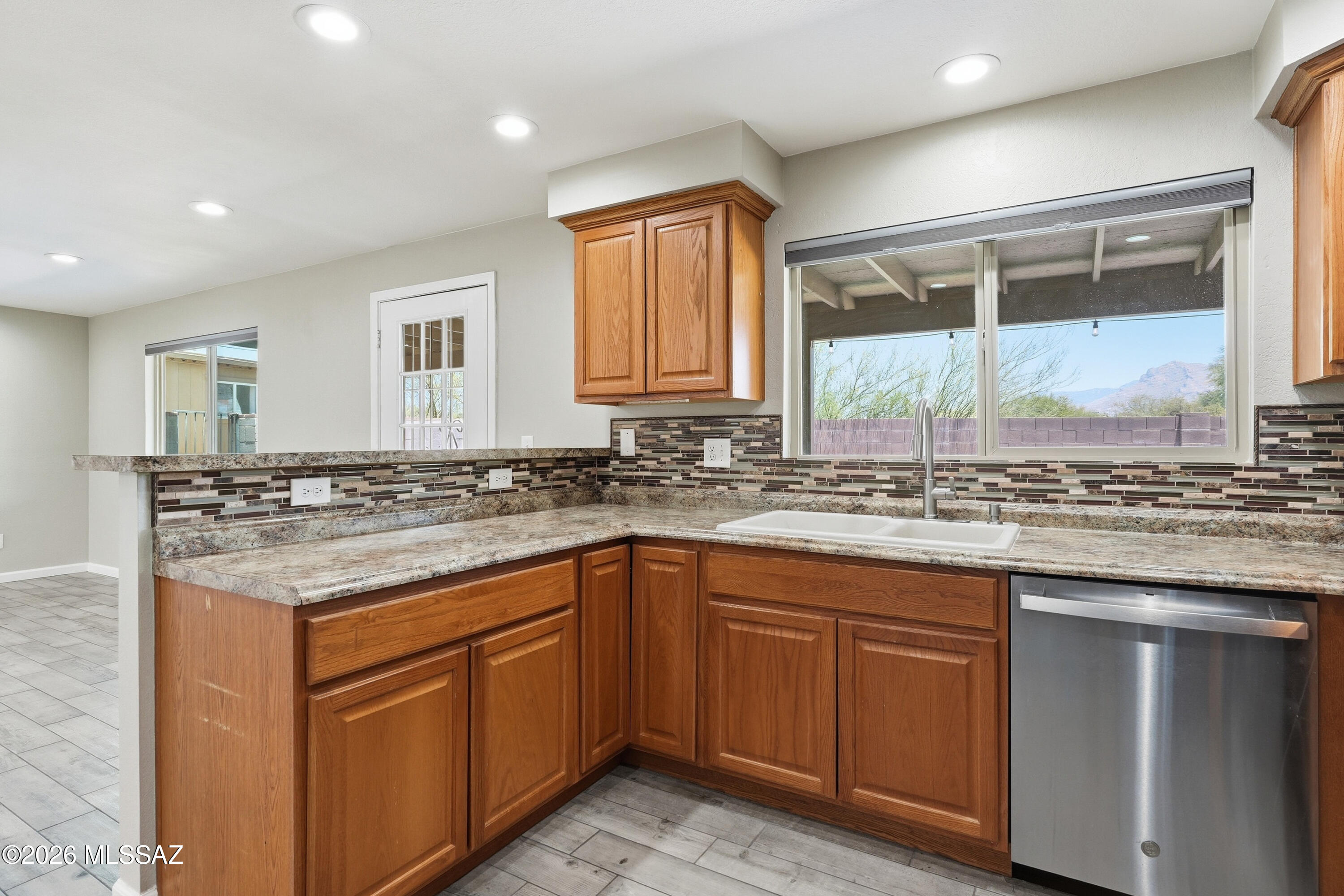 North Point Terrace (1-255) - Residential Lease