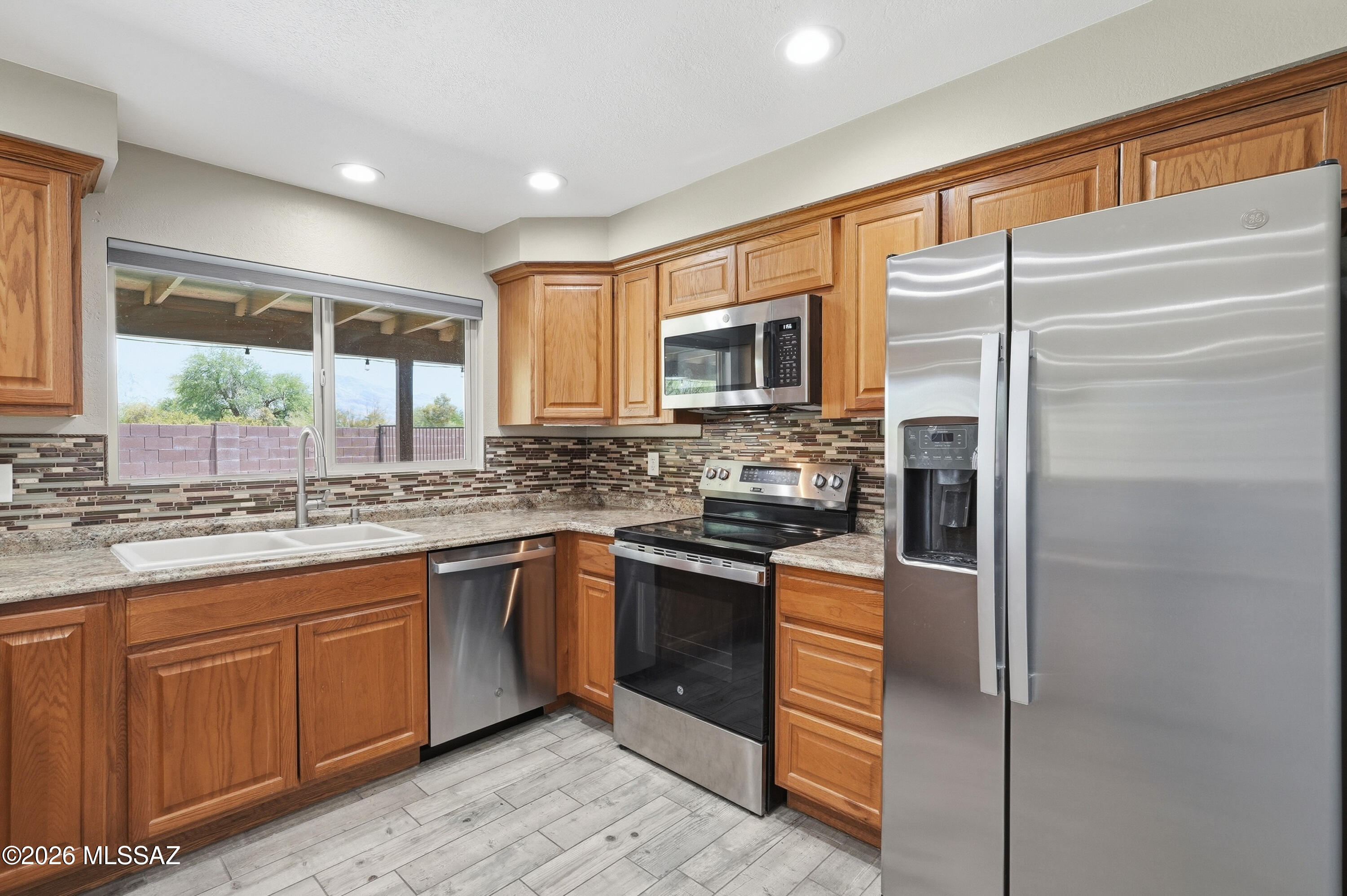 North Point Terrace (1-255) - Residential Lease