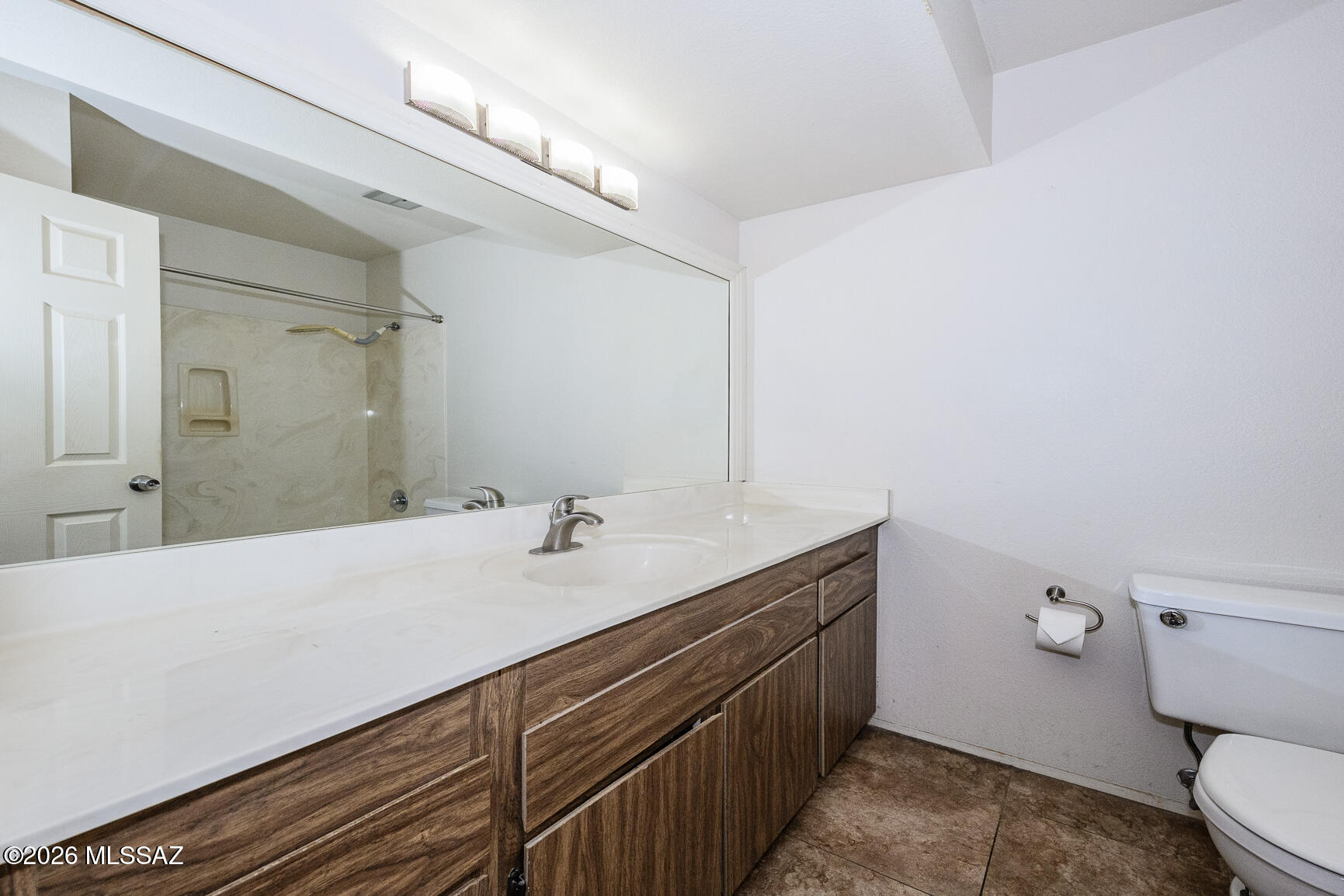 Lincoln Ridge (1-207) - Residential