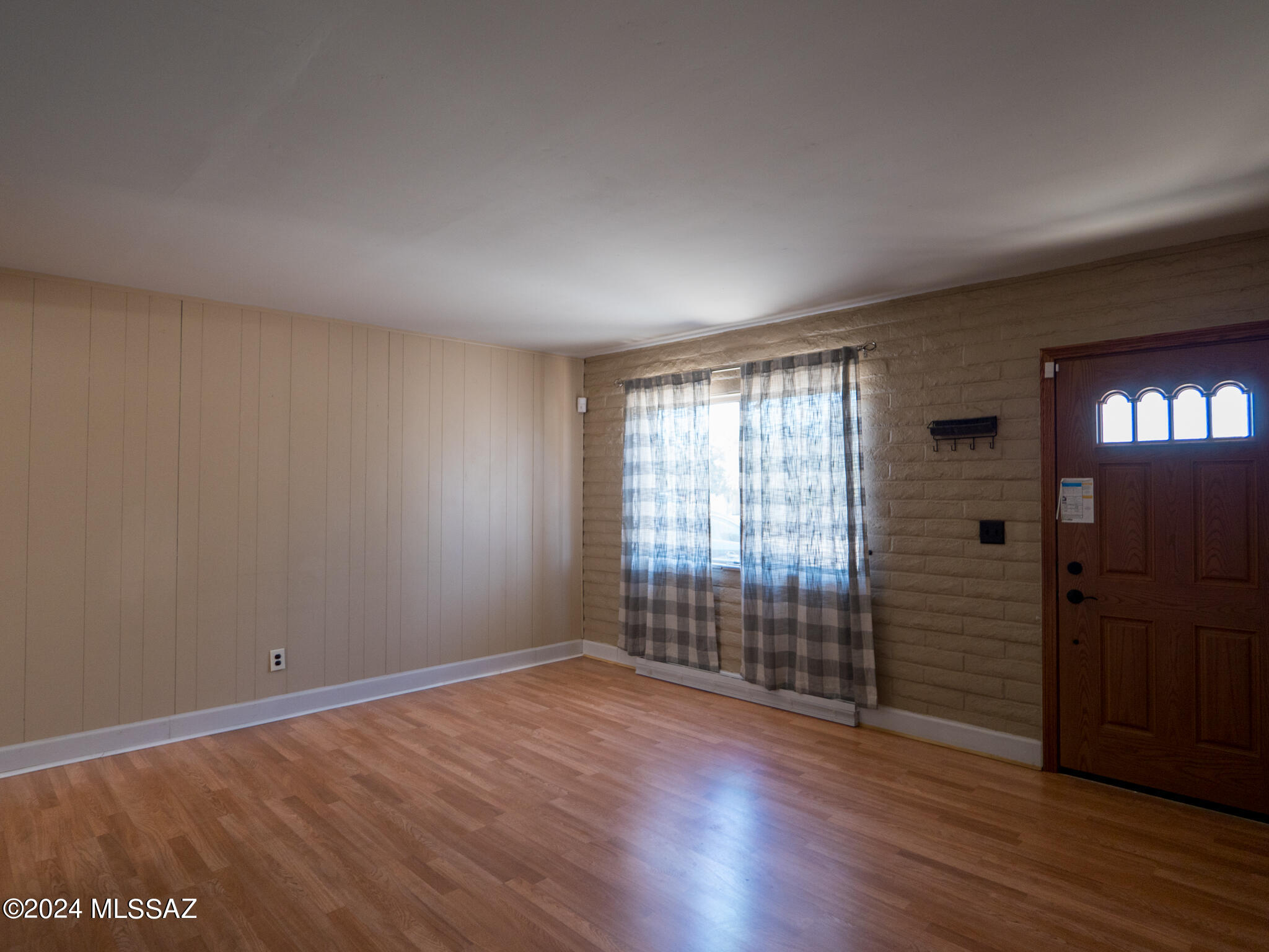 Escalante Heights (1-49) - Residential Lease
