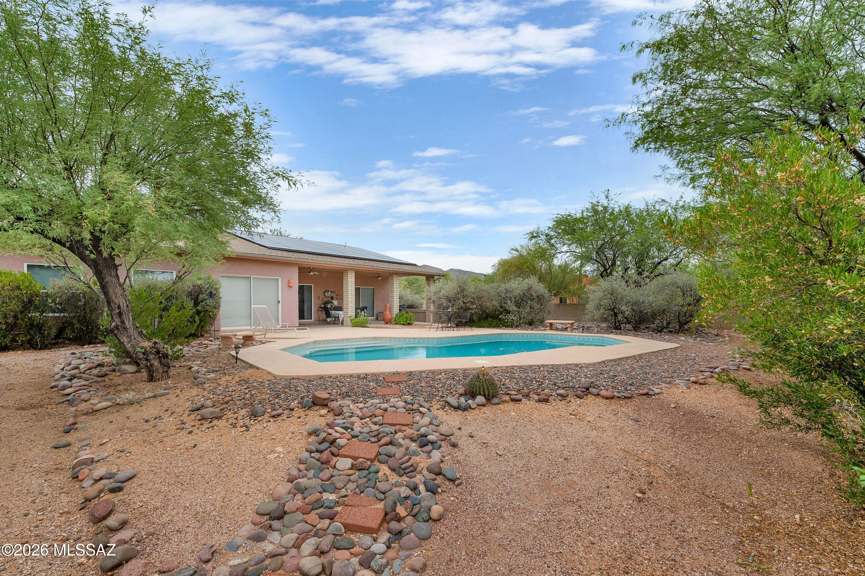 Loma De La Vista Verde (1-38) - Residential