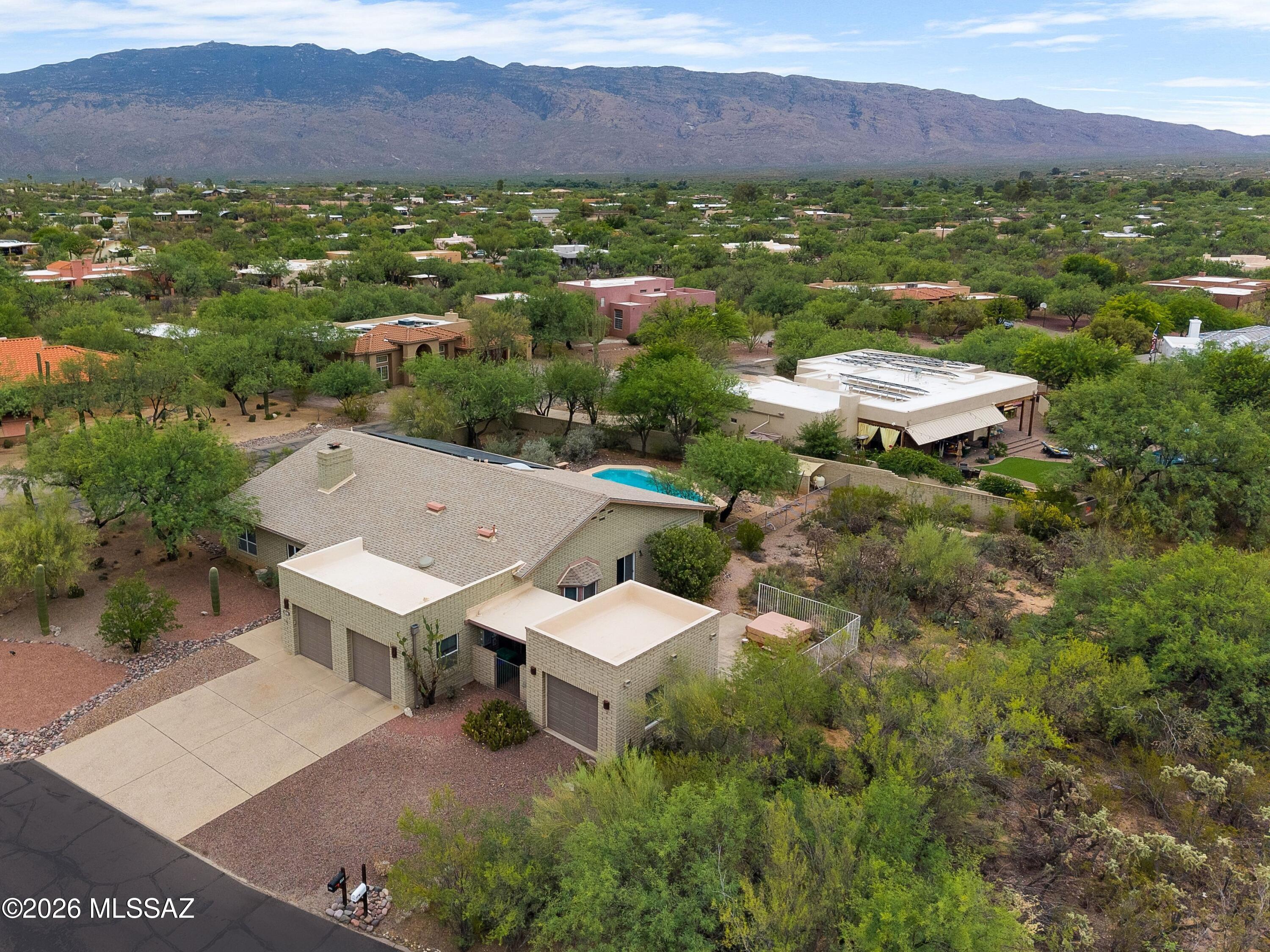 Loma De La Vista Verde (1-38) - Residential