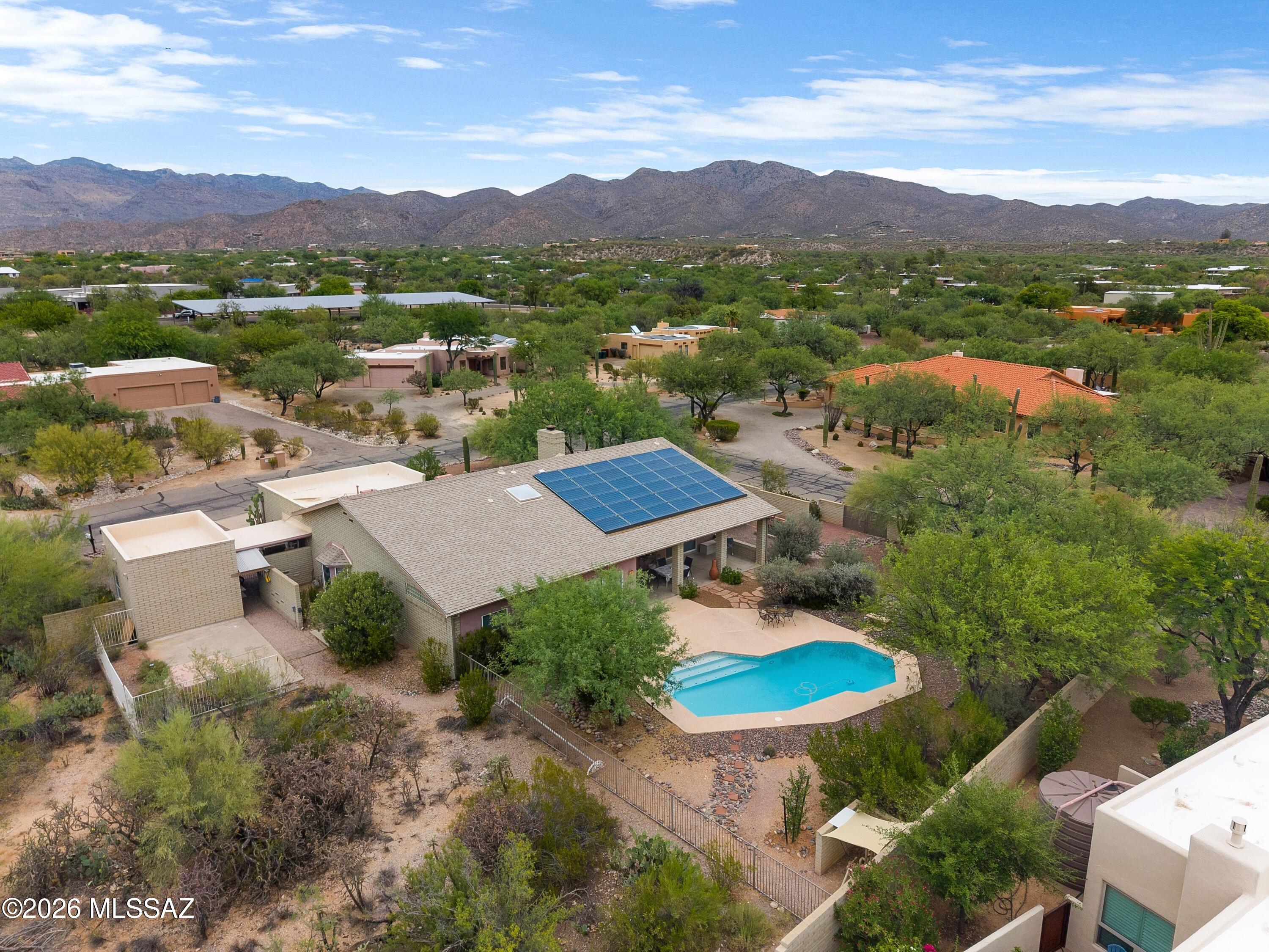 Loma De La Vista Verde (1-38) - Residential