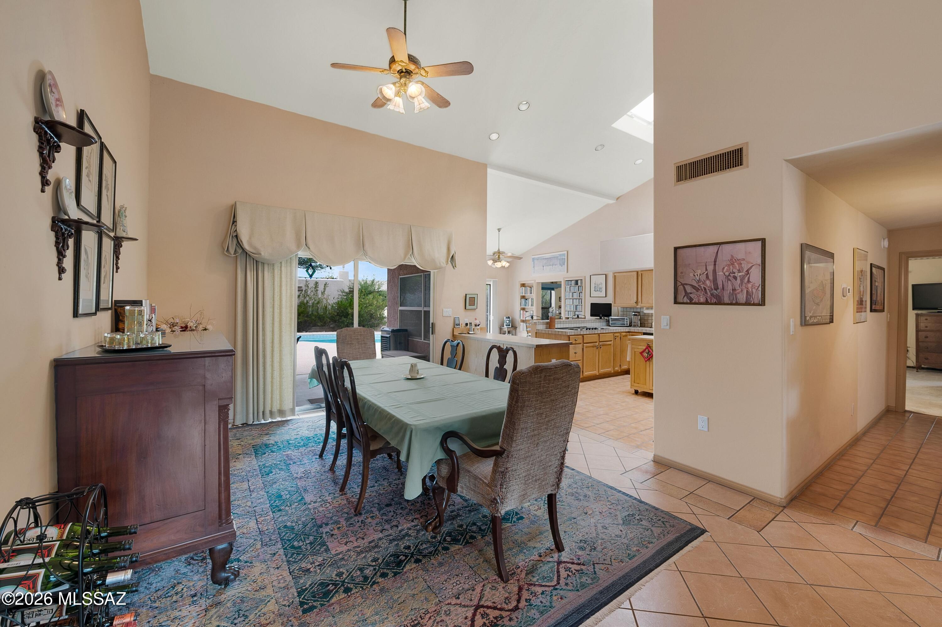 Loma De La Vista Verde (1-38) - Residential