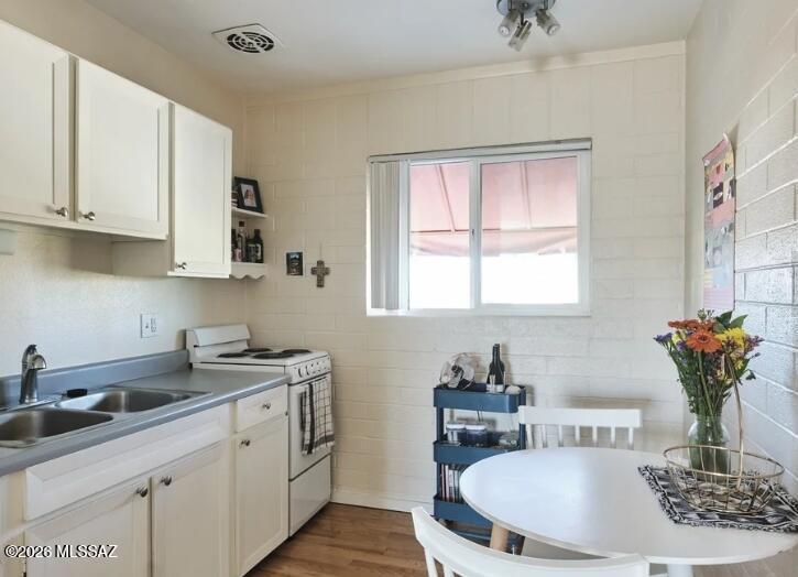 C.O.T. Resub - Residential Lease