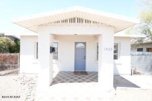 University Home Addition - Residential Lease