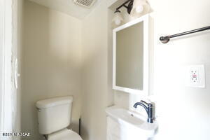 University Home Addition - Residential Lease