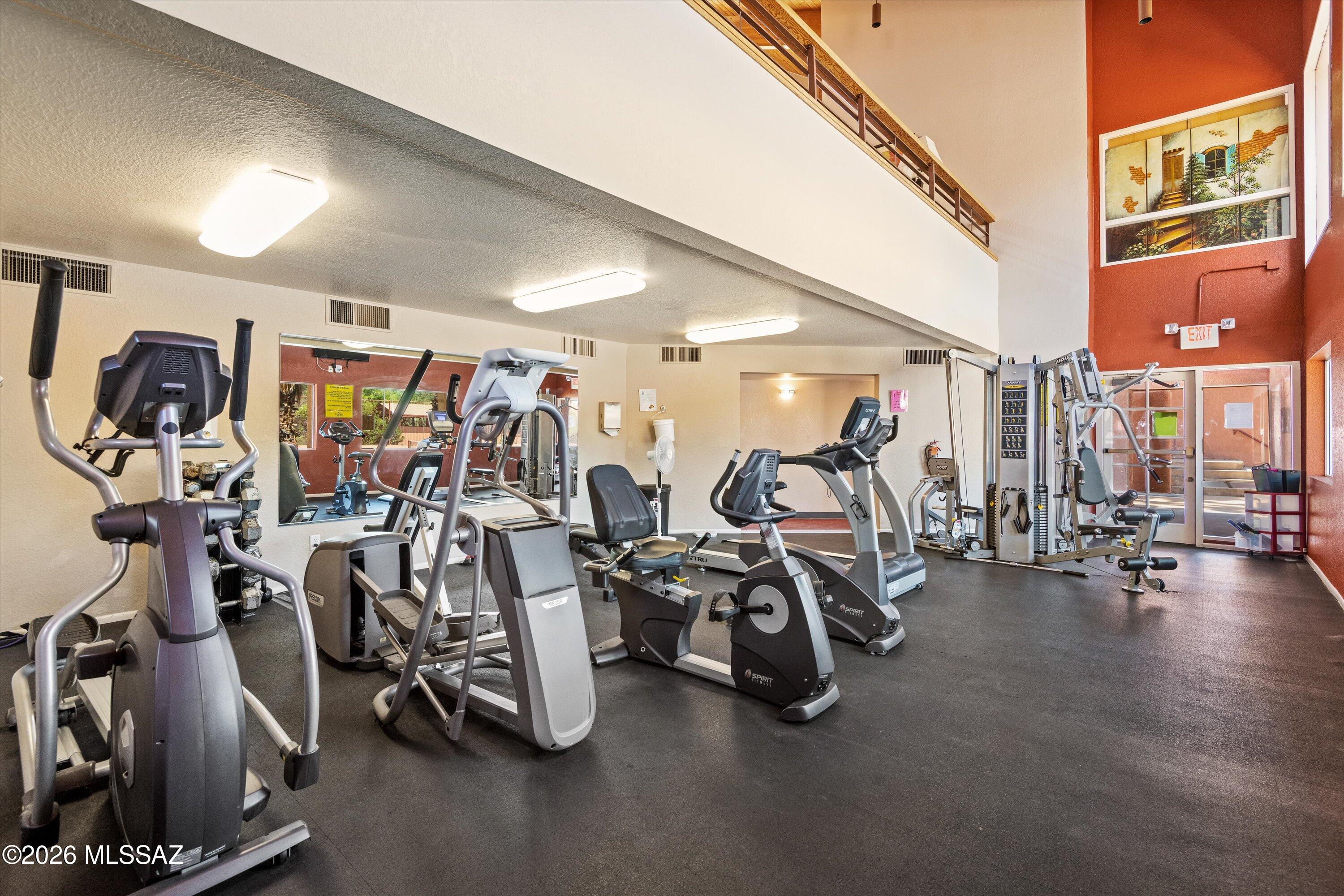 Ventana Vista Condominiums - Residential Lease