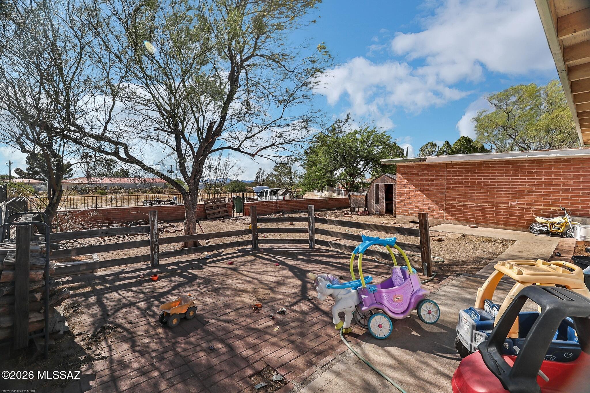 New Tucson Unit NO. 4 (1-203) - Residential
