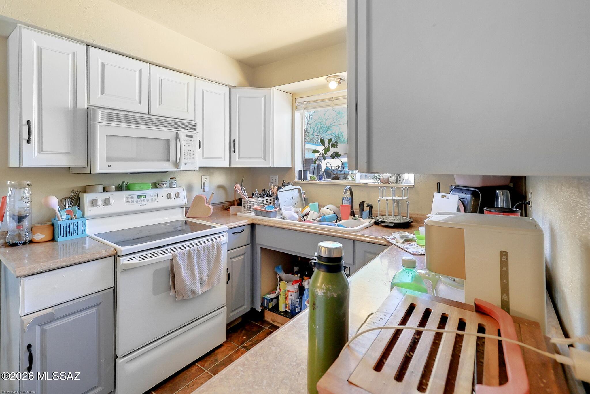 New Tucson Unit NO. 4 (1-203) - Residential