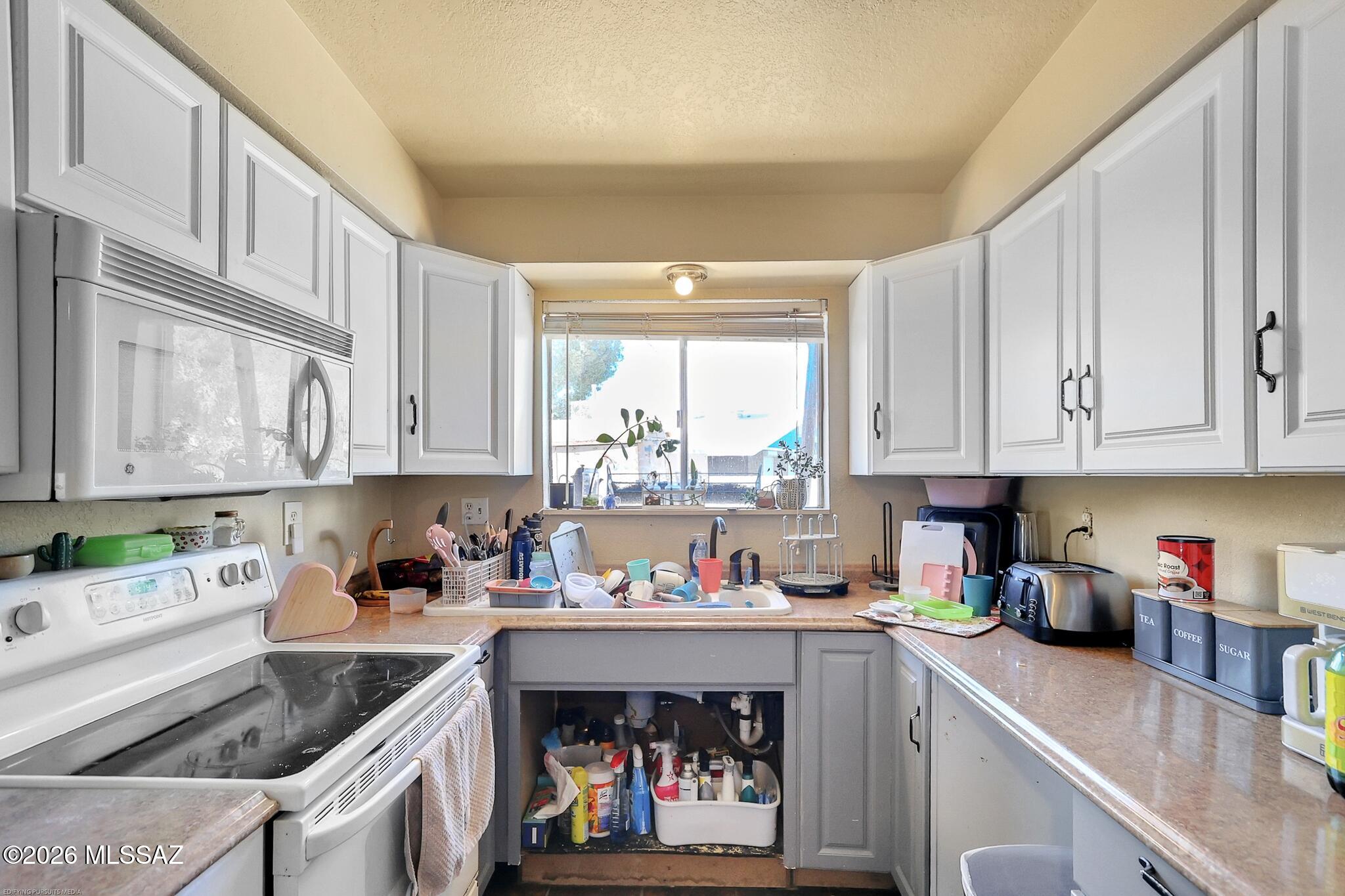 New Tucson Unit NO. 4 (1-203) - Residential