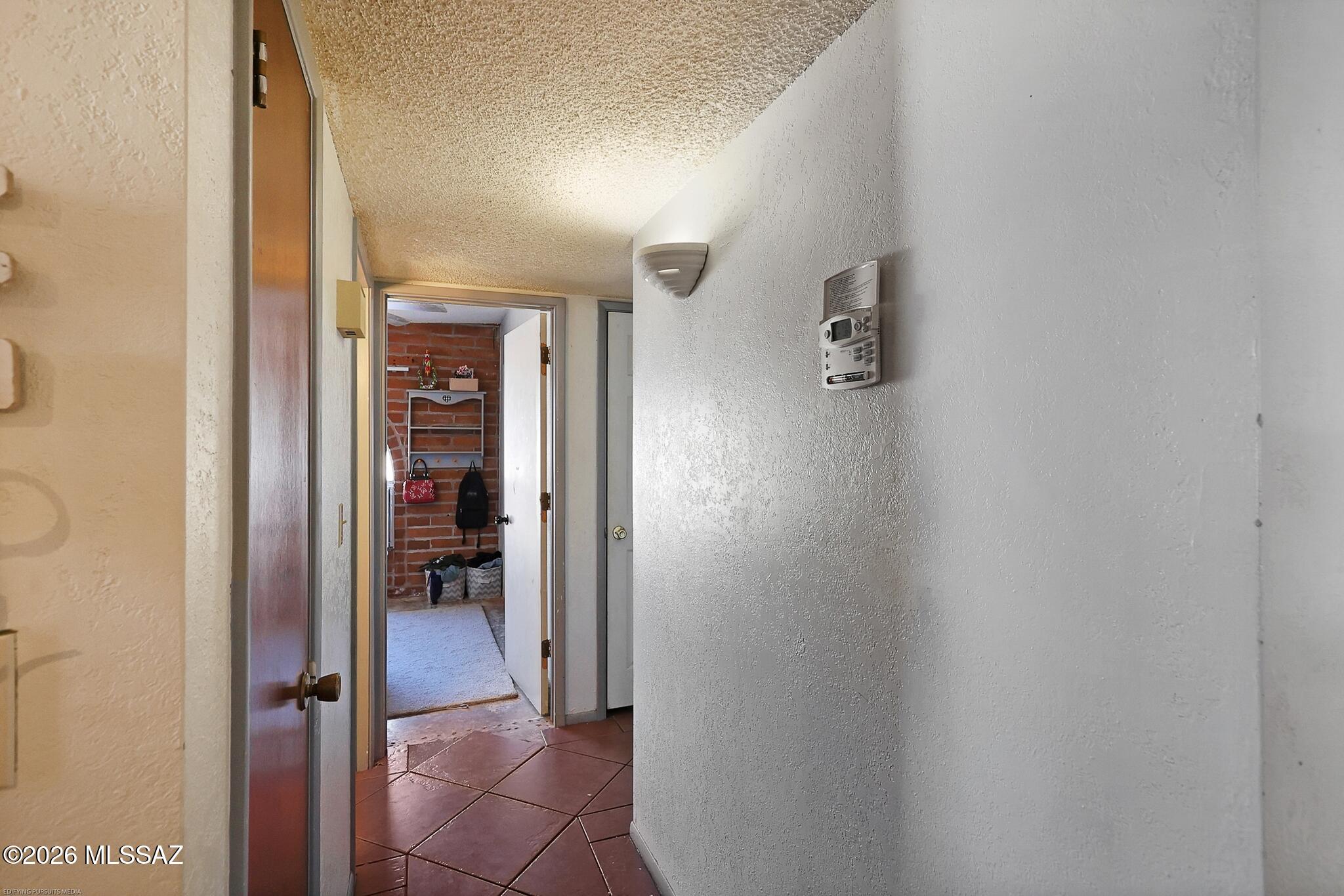 New Tucson Unit NO. 4 (1-203) - Residential