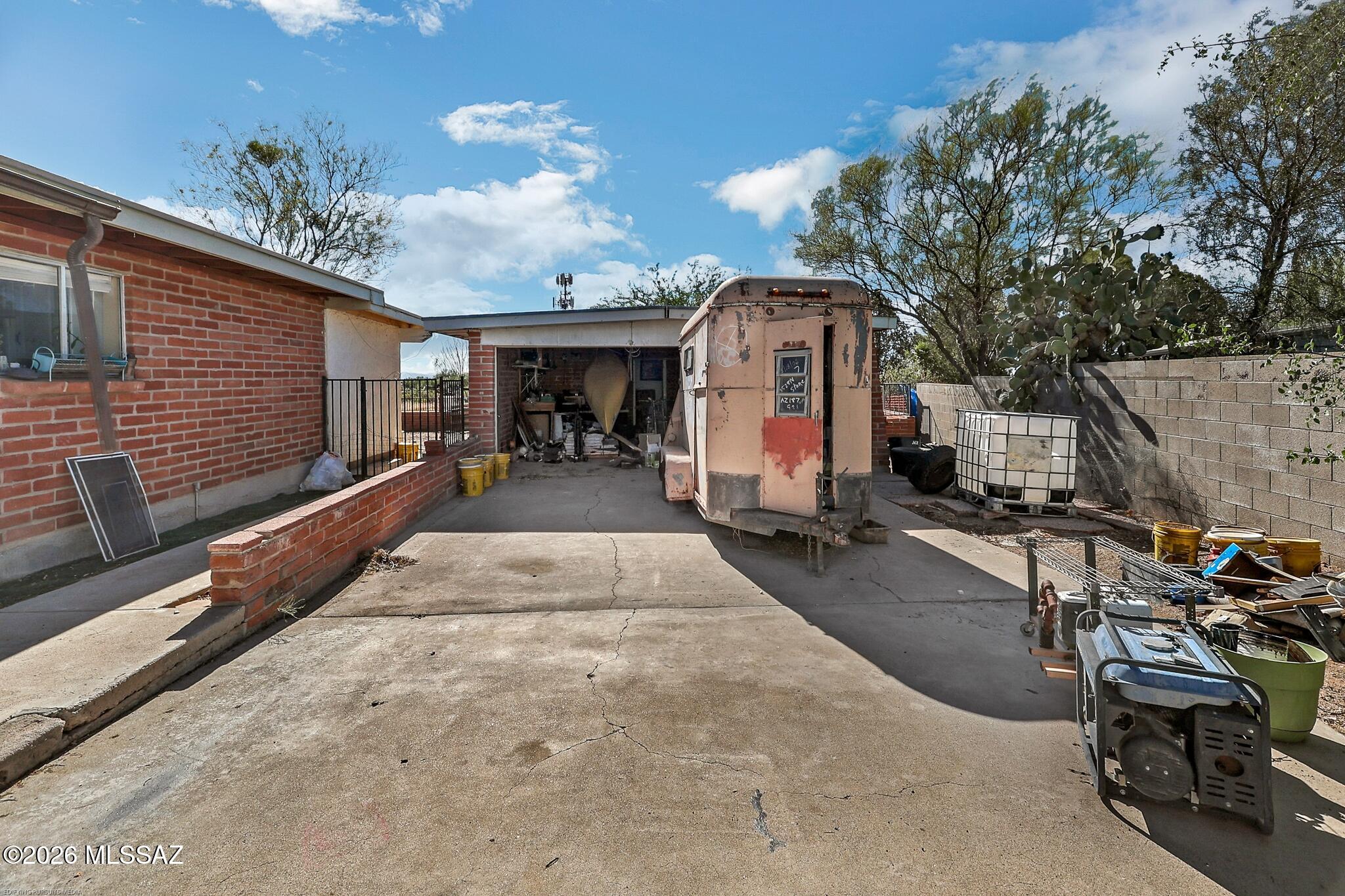 New Tucson Unit NO. 4 (1-203) - Residential