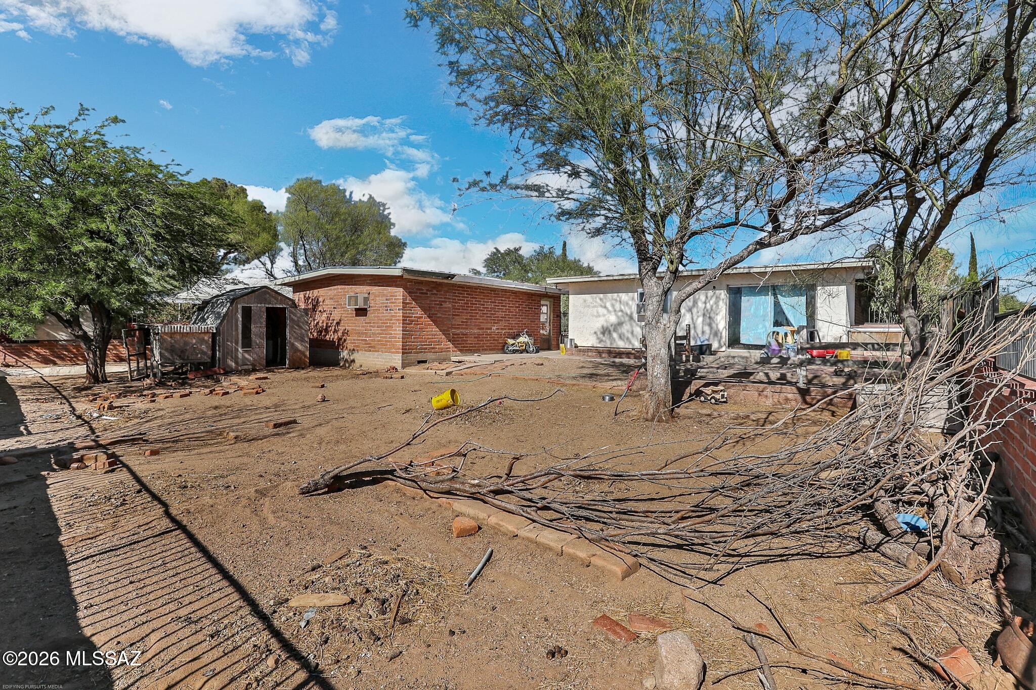 New Tucson Unit NO. 4 (1-203) - Residential