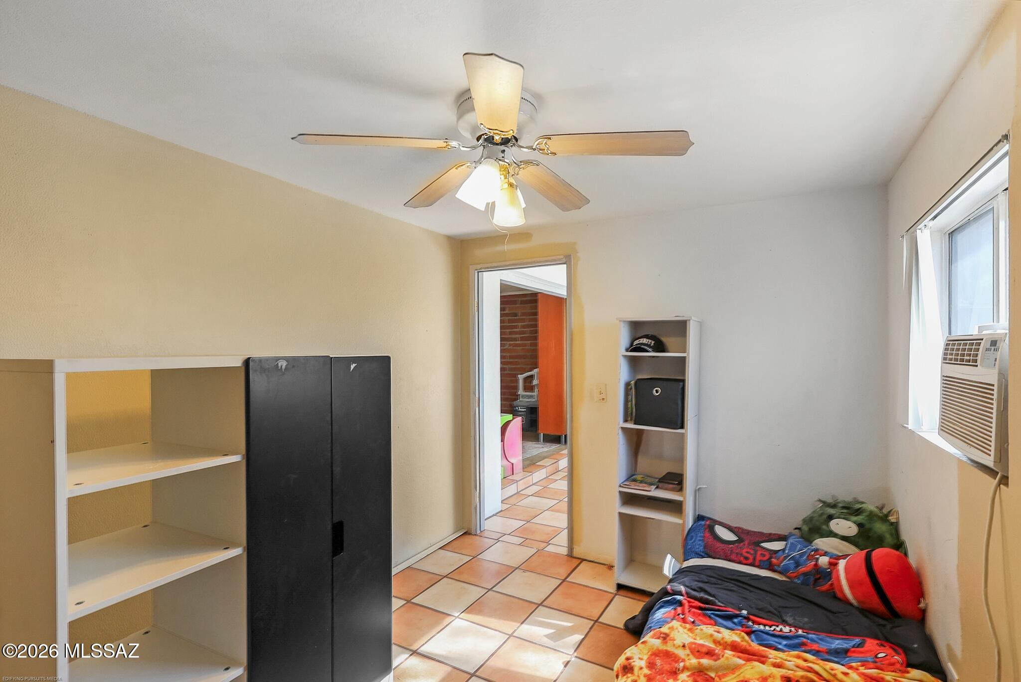 New Tucson Unit NO. 4 (1-203) - Residential