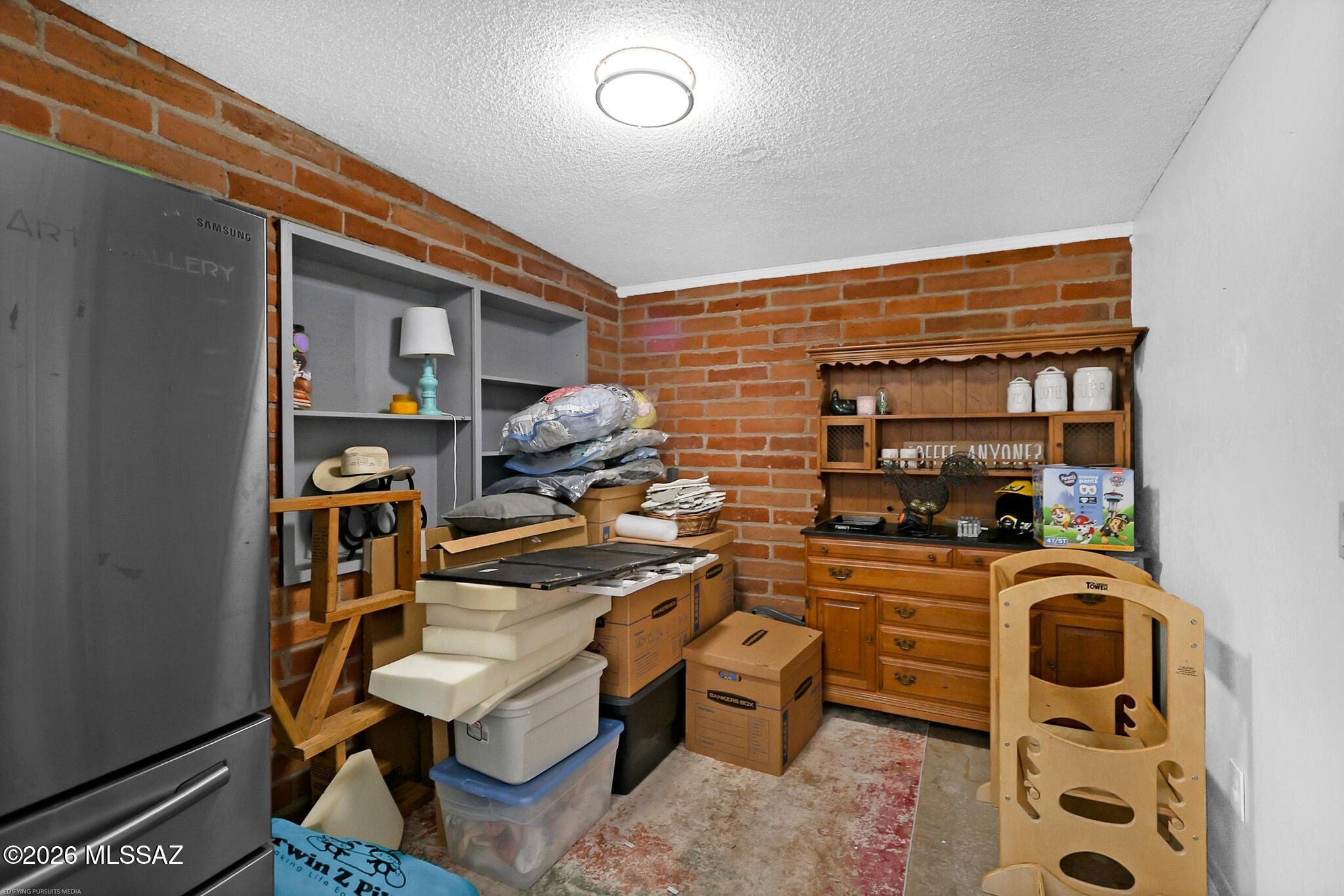 New Tucson Unit NO. 4 (1-203) - Residential