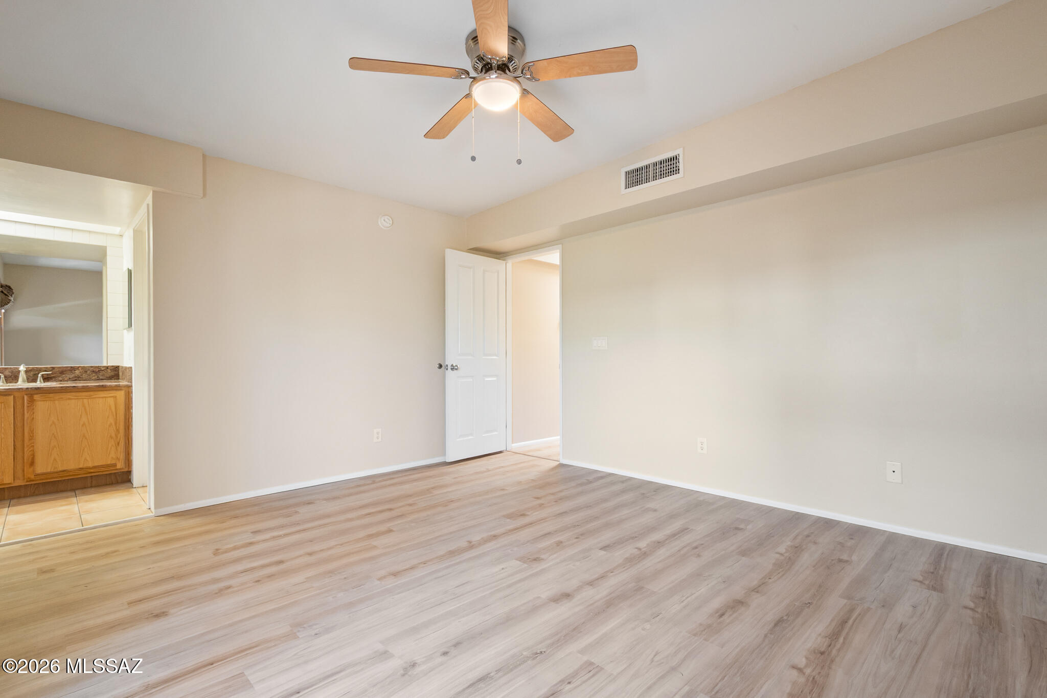 Country Club At The River (1-32) - Residential