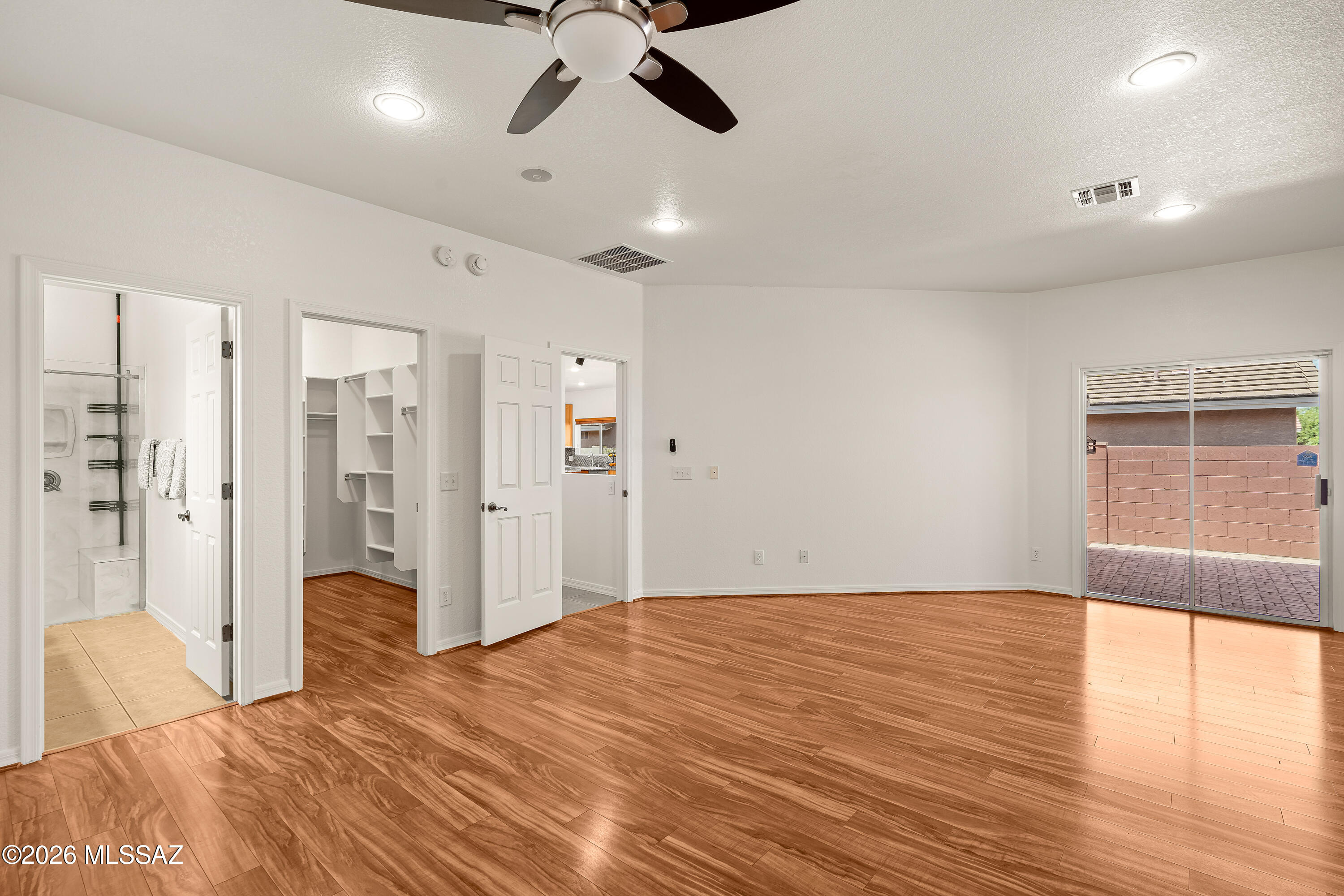 Houghton Village (1-55) - Residential