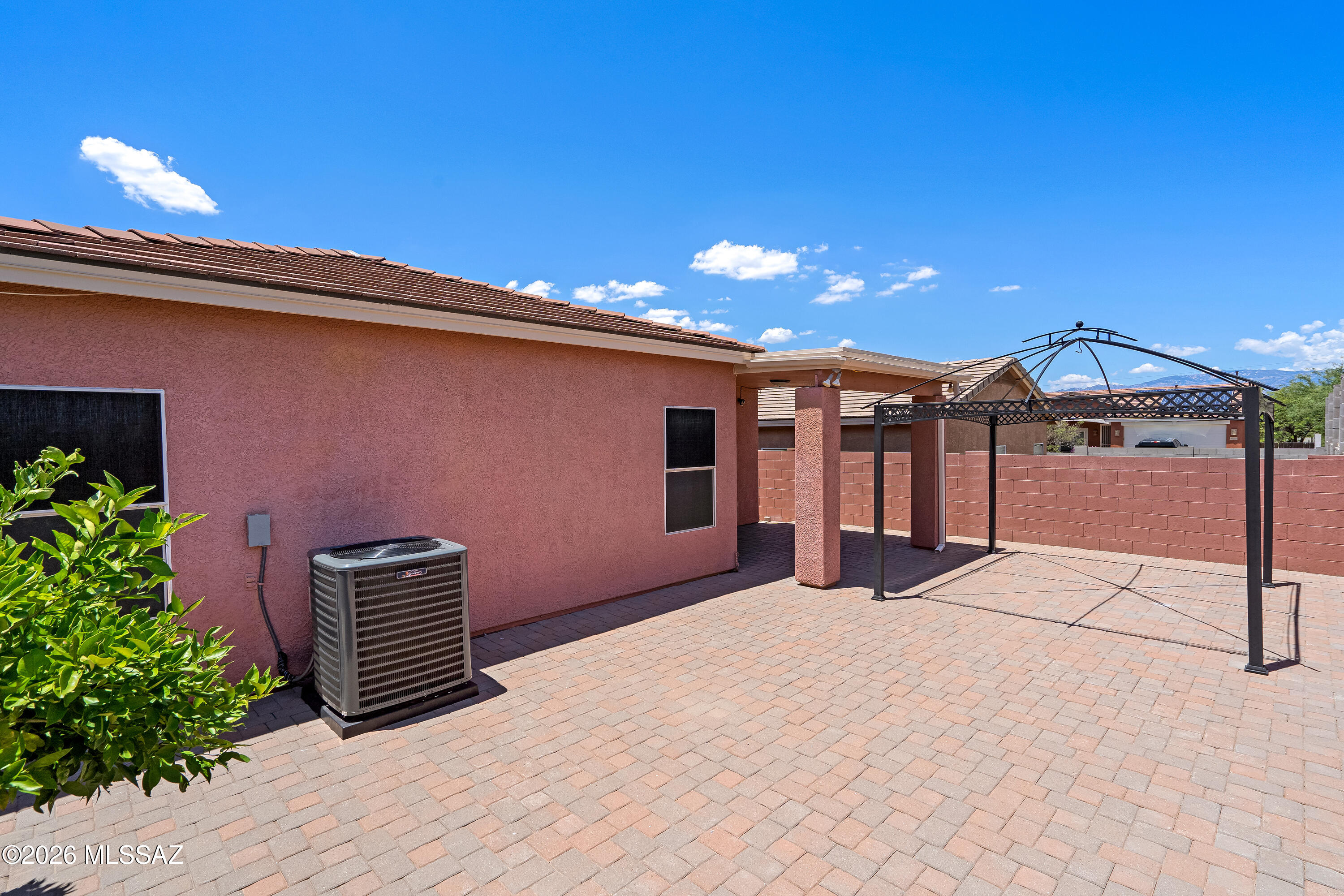 Houghton Village (1-55) - Residential