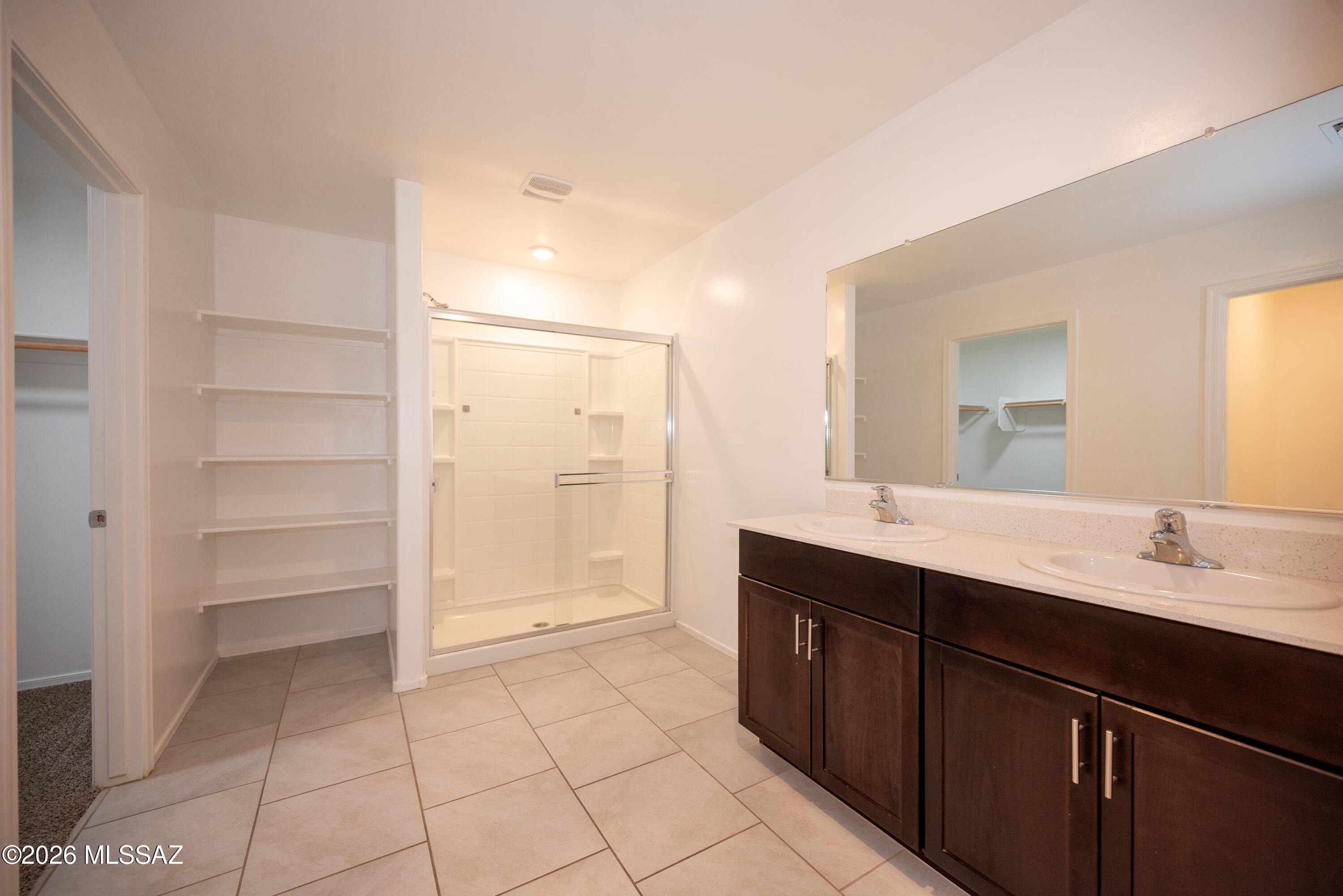 Tres Pueblos Este - Residential Lease