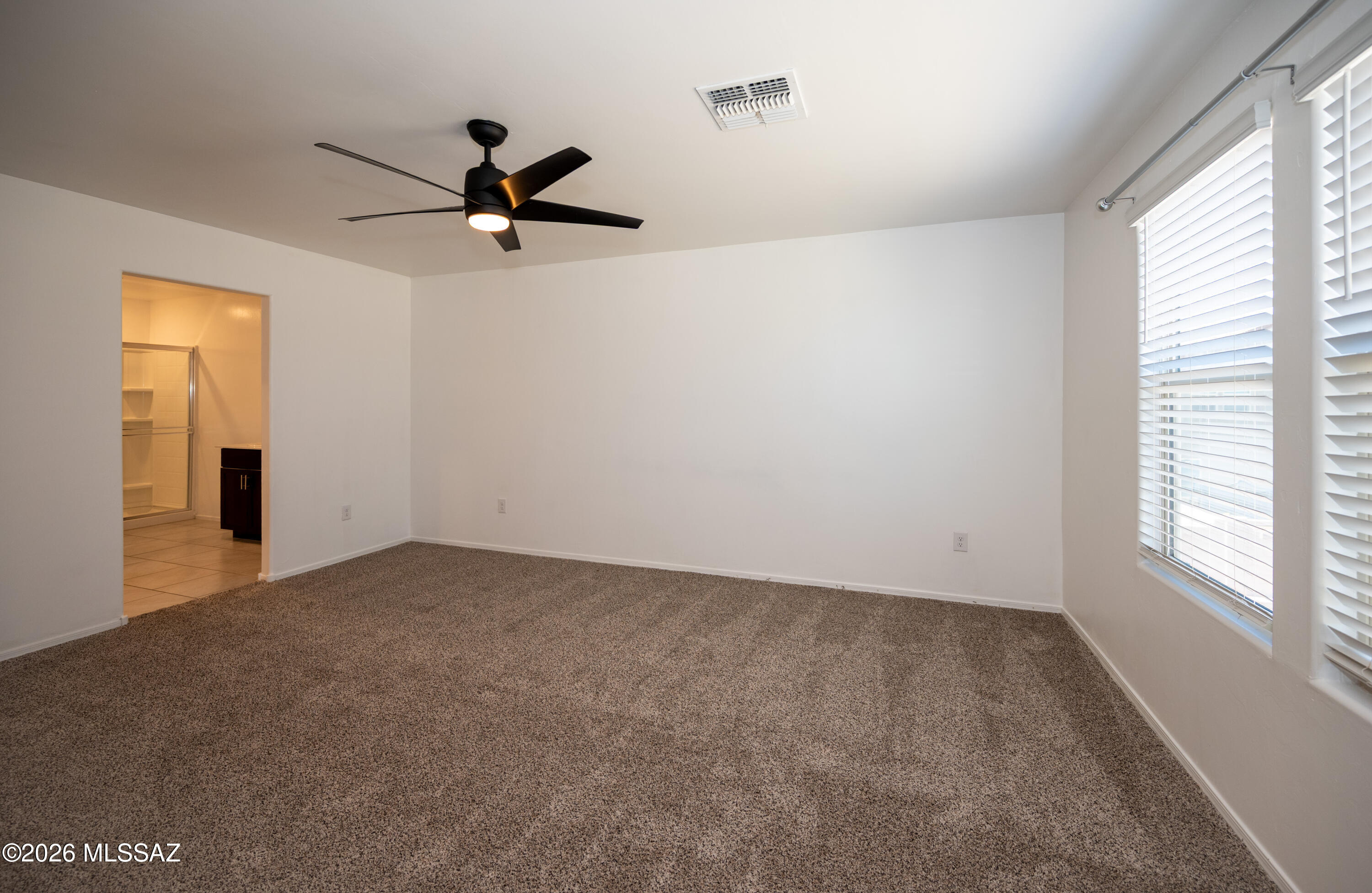 Tres Pueblos Este - Residential Lease