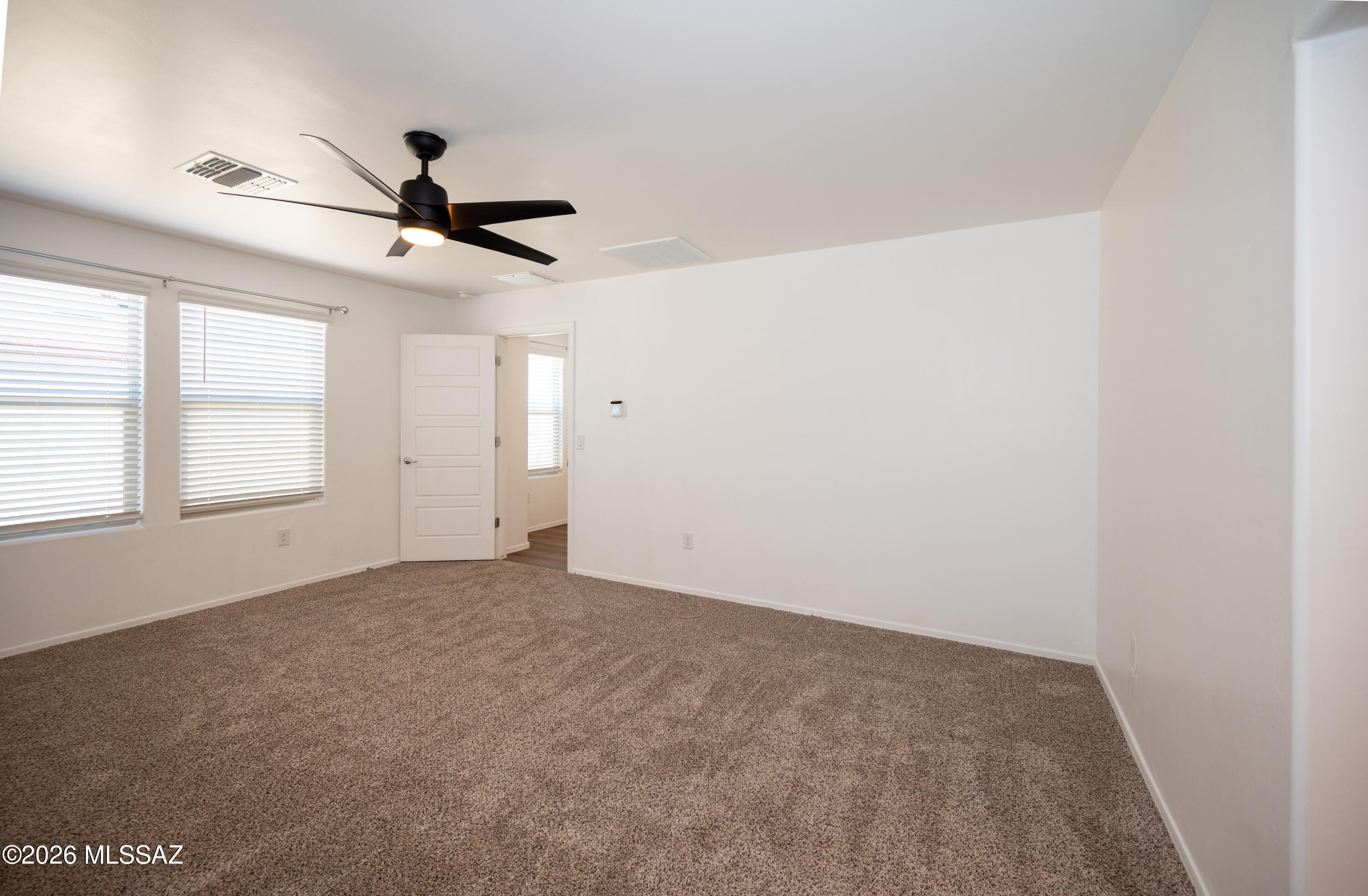 Tres Pueblos Este - Residential Lease