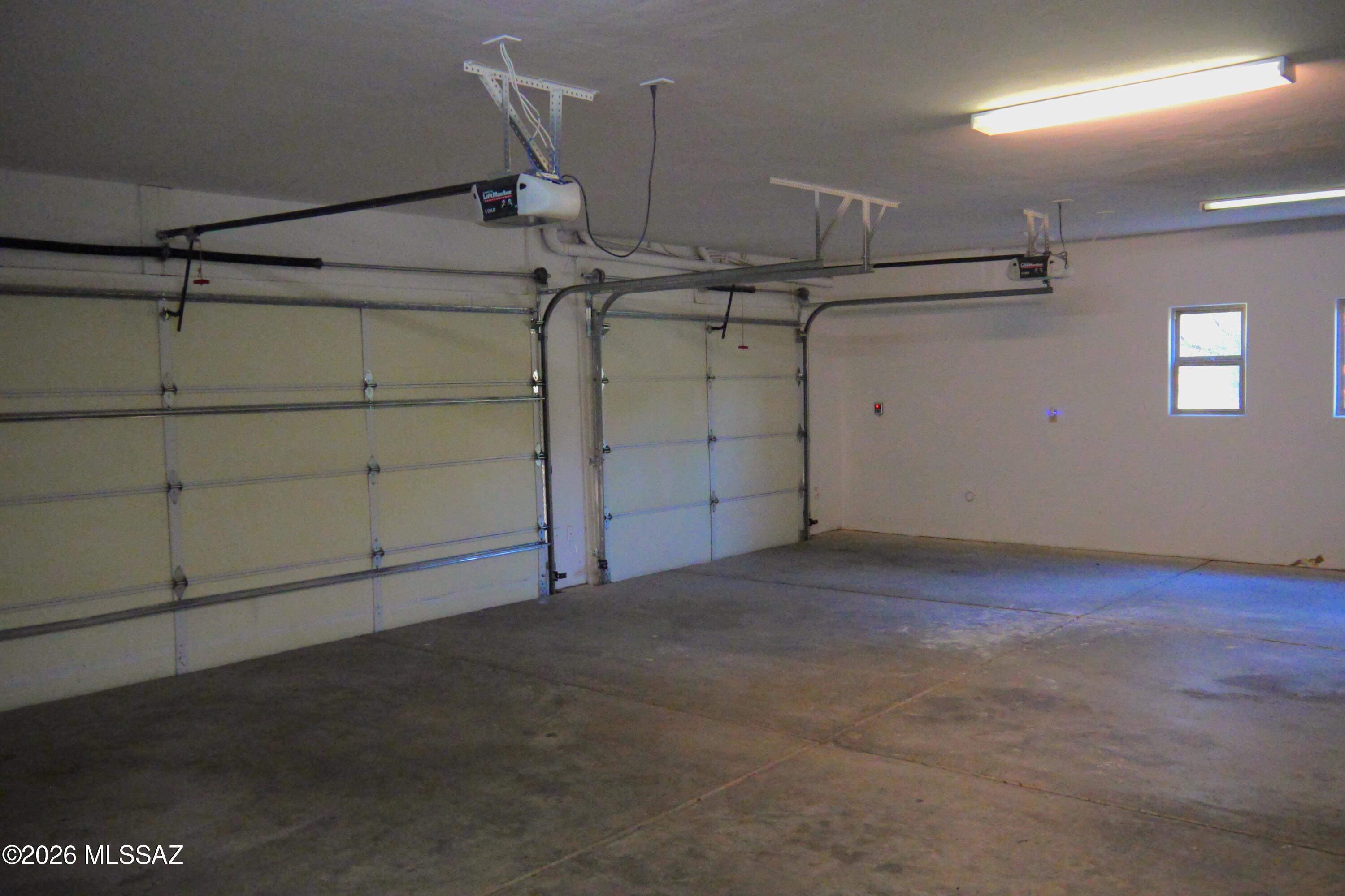 Santa Catalina Estates NO. 4 (1-180) - Residential Lease