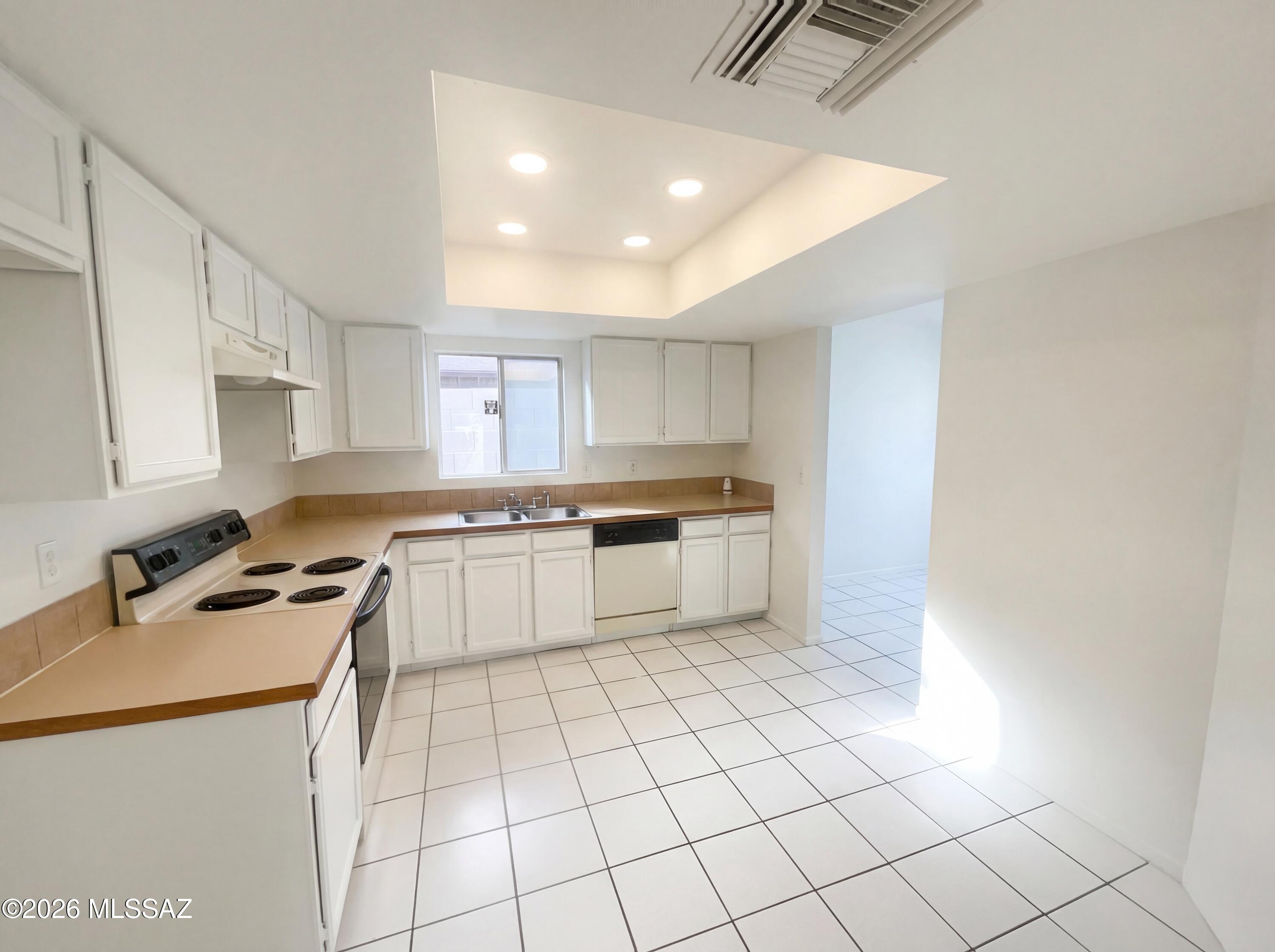 Edgebrooke Village (1-79) - Residential
