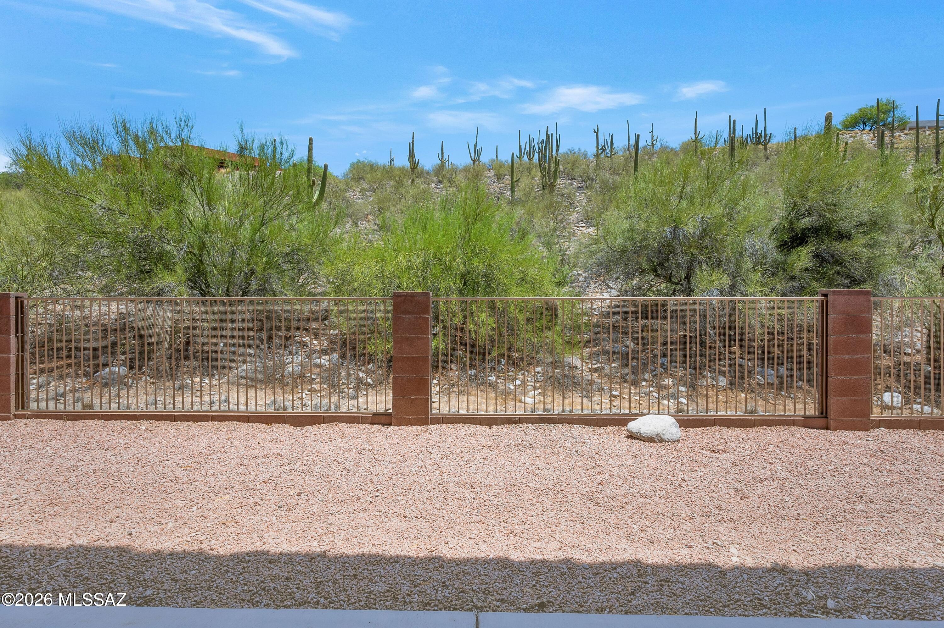Sabino Mountain (1-290) - Residential