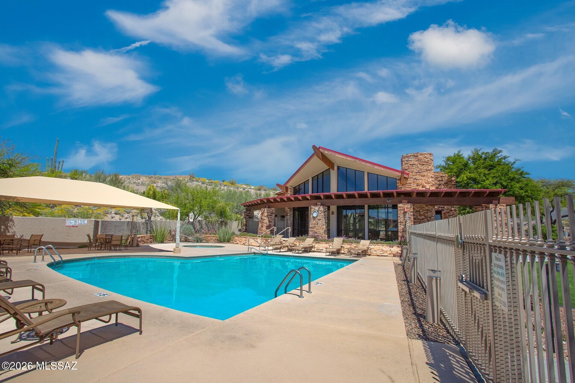 Sabino Mountain (1-290) - Residential