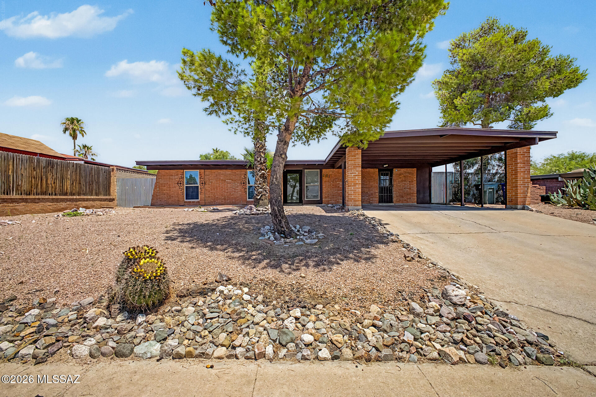 Braewood Terrace (1-107) - Residential