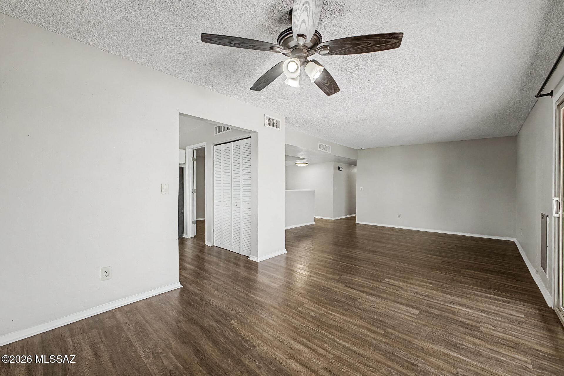 Braewood Terrace (1-107) - Residential