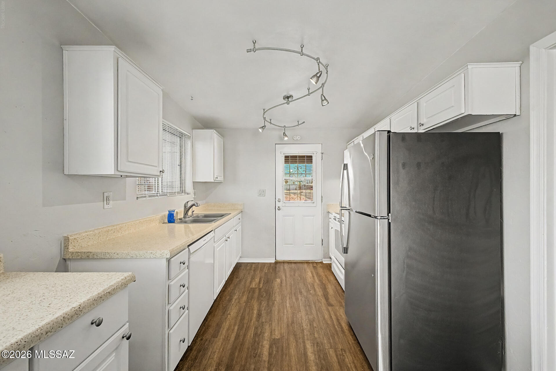 Braewood Terrace (1-107) - Residential
