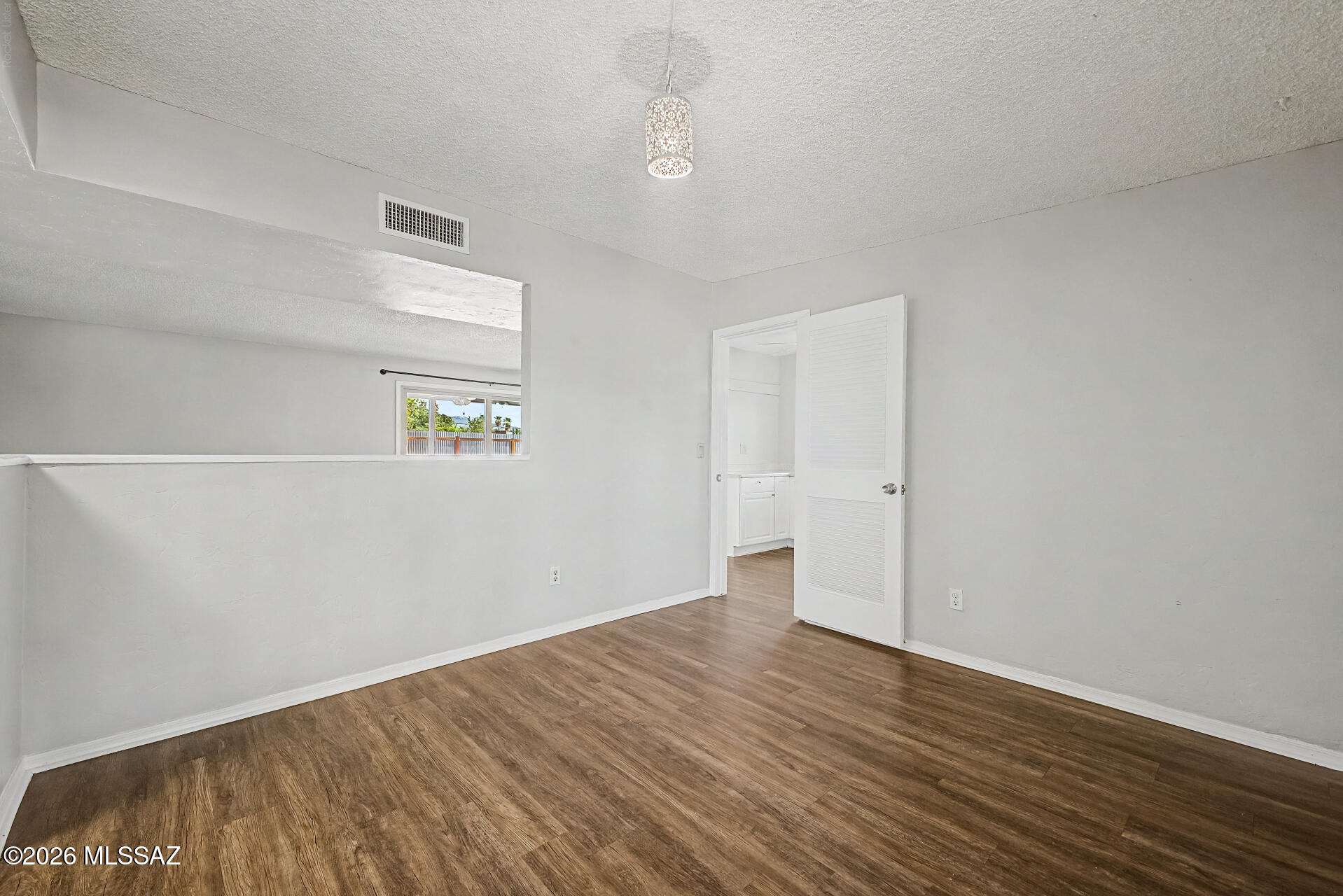 Braewood Terrace (1-107) - Residential