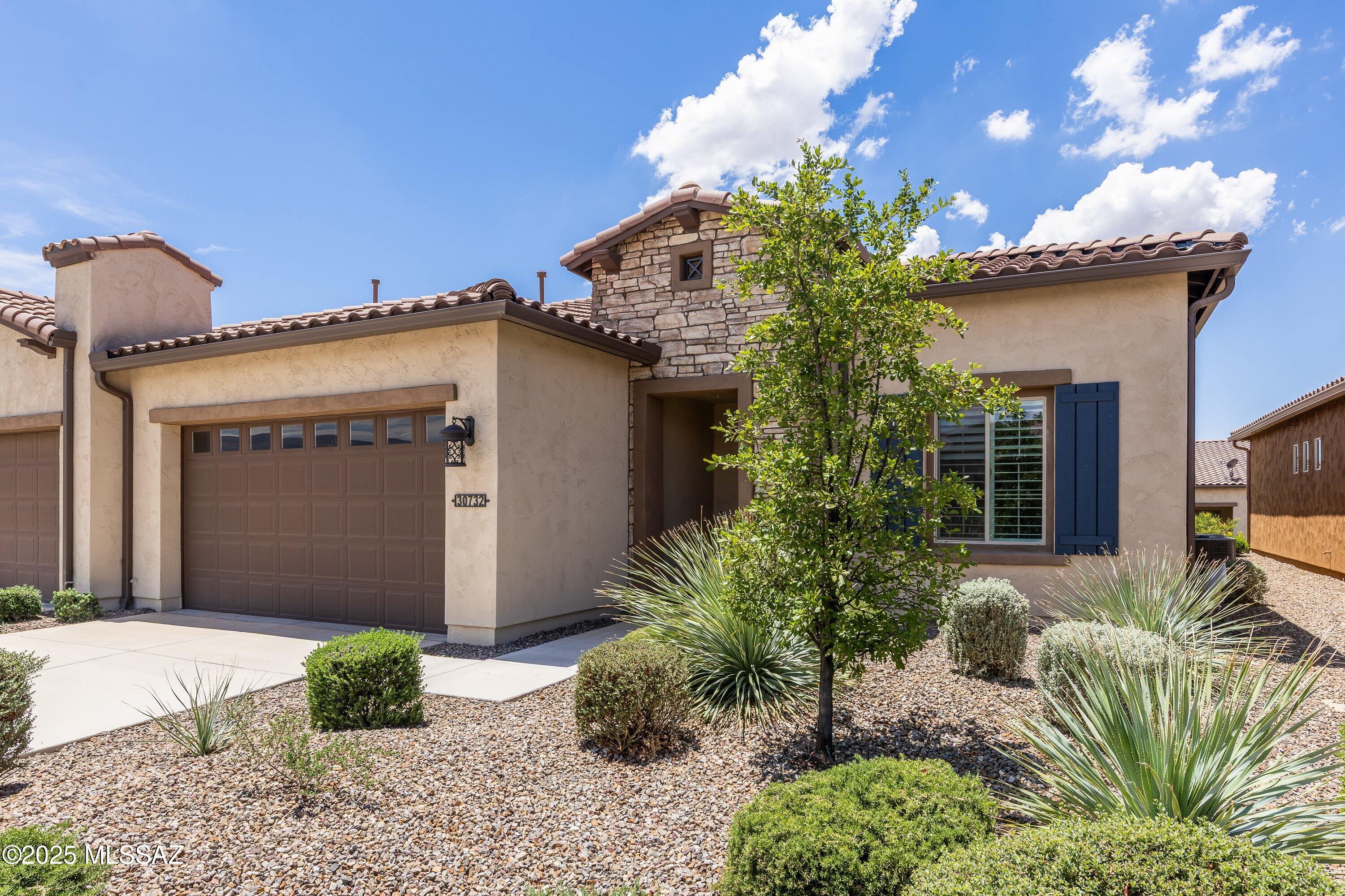 Unfurnished 2-Bed 2-Bath model villa in SaddleBrooke Ranch!! This highly upgraded home is ready for move-in August 1st, and includes all appliances, with washer and dryer. The backyard features a side mountain view. Owner pays landscaping/pest control, HOA fees, and property taxes, while tenant pays all other utilities. Please contact property manager for more information and to schedule a showing.