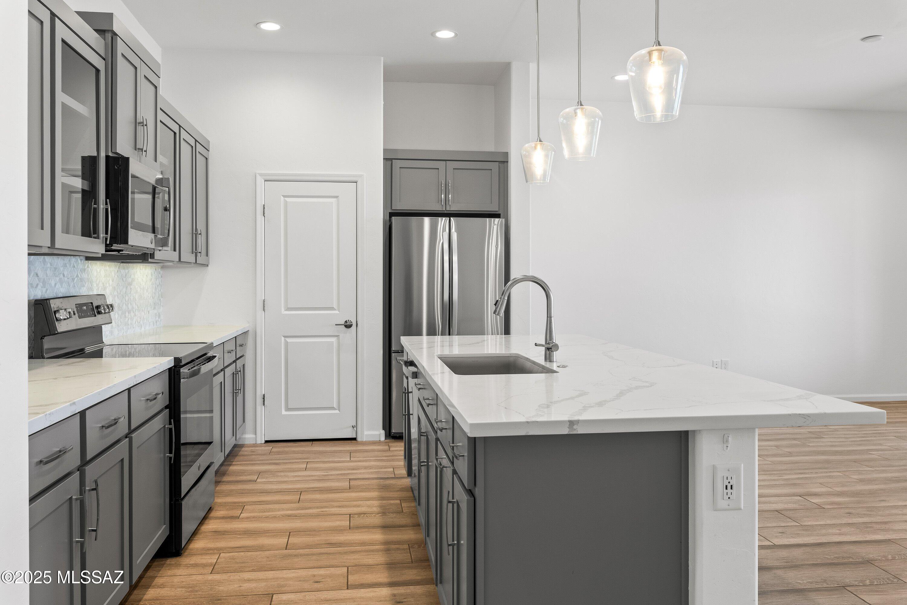 Saddlebrooke Ranch - Residential Lease