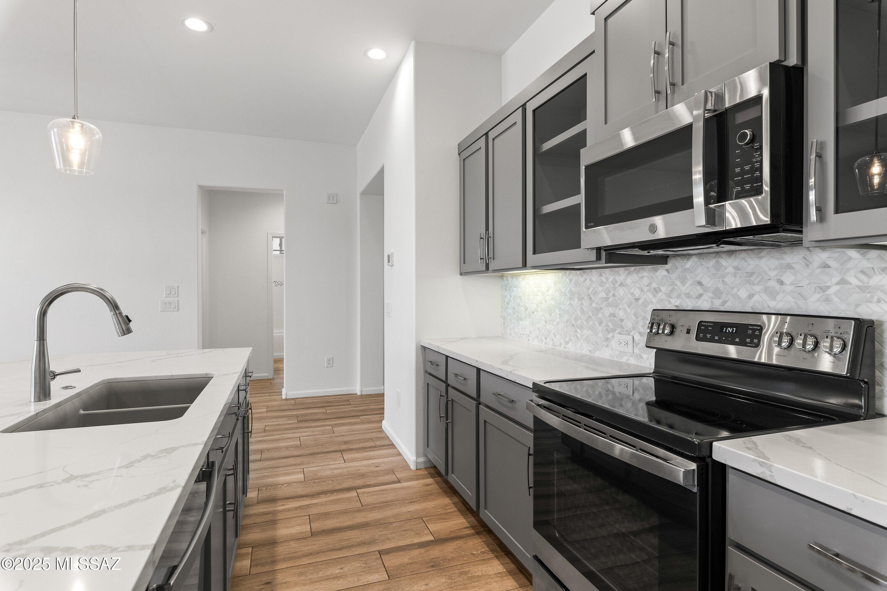 Saddlebrooke Ranch - Residential Lease