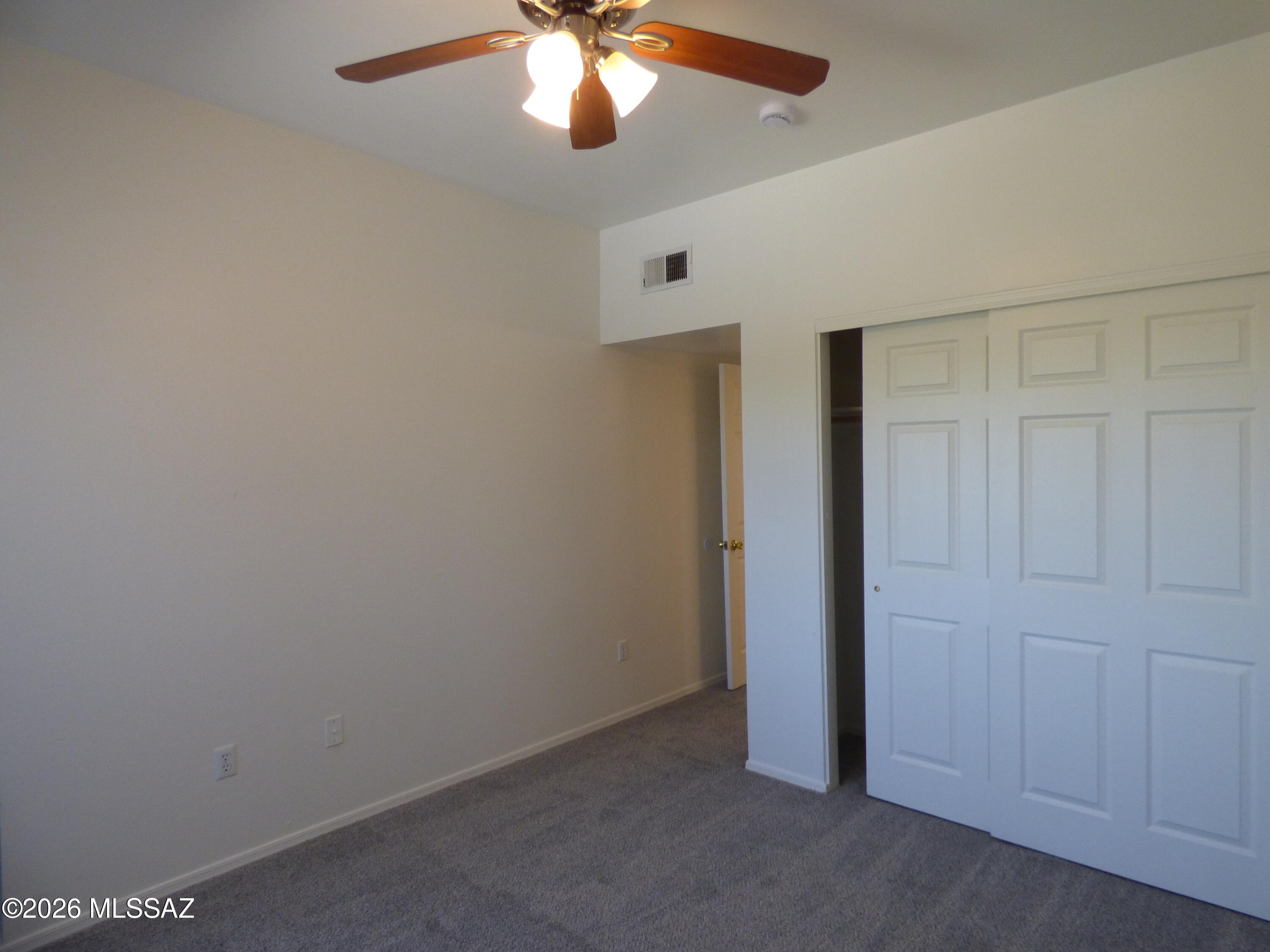 Riverside Park - Residential Lease