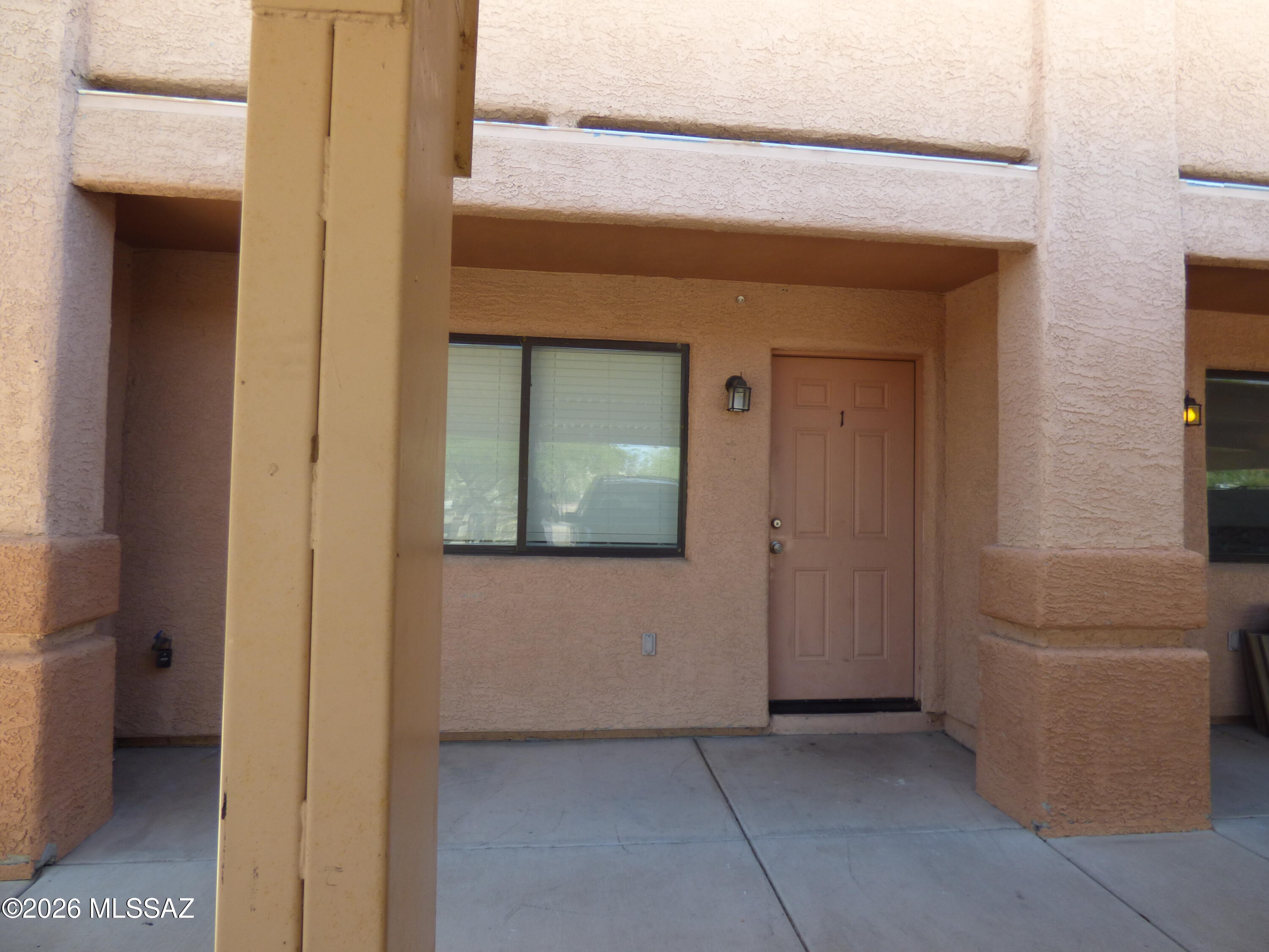 Riverside Park - Residential Lease