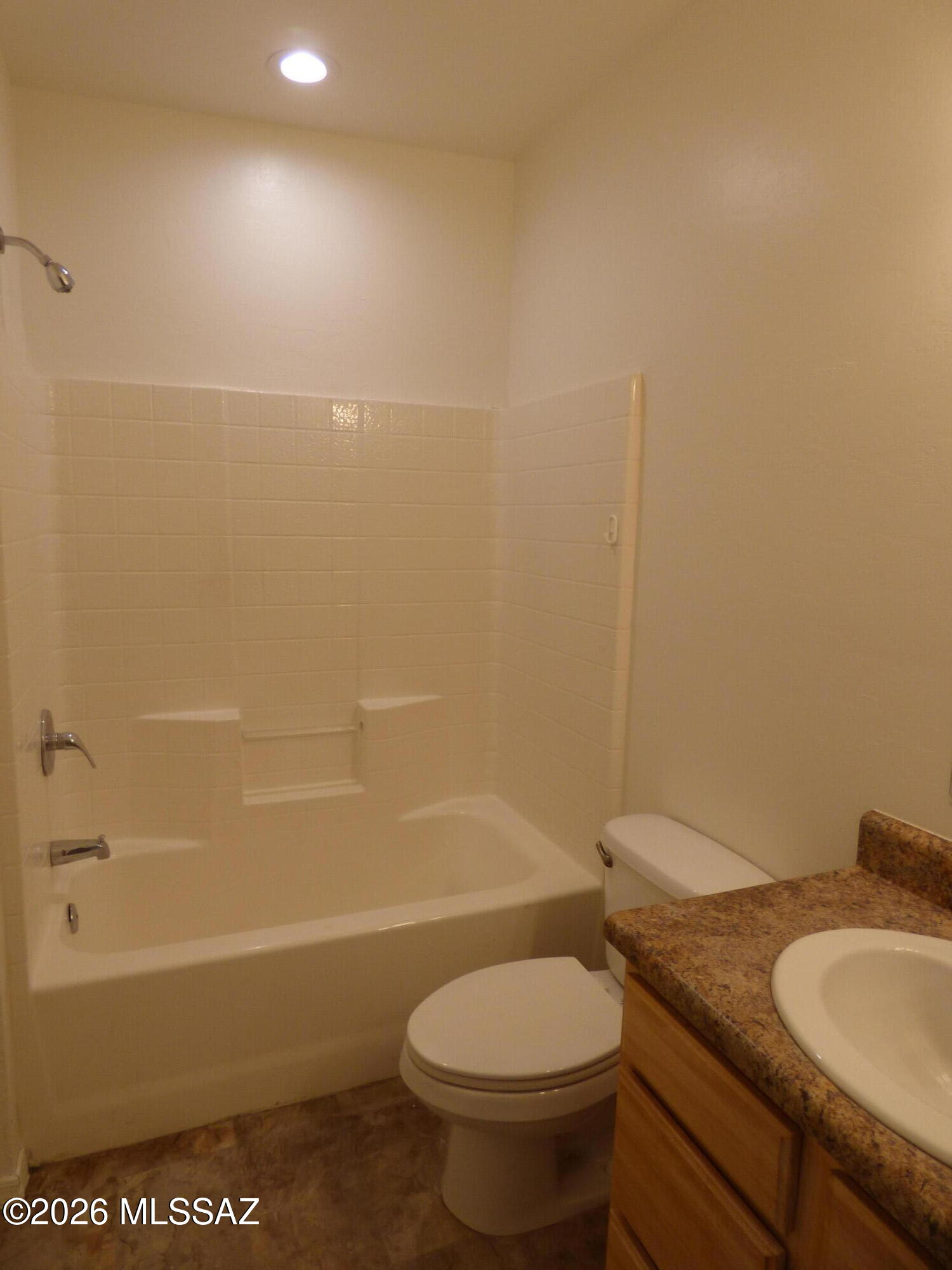 Riverside Park - Residential Lease