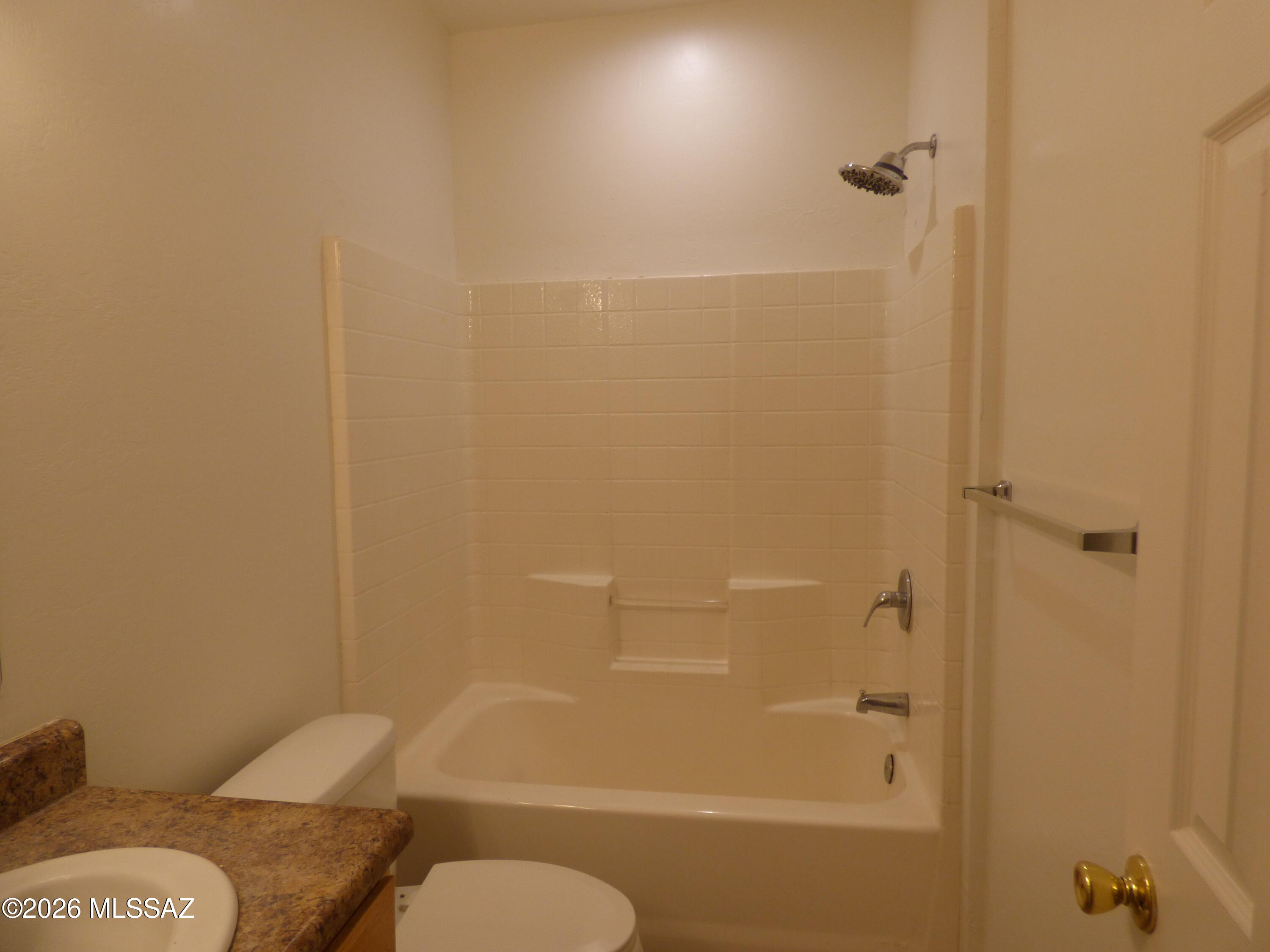 Riverside Park - Residential Lease