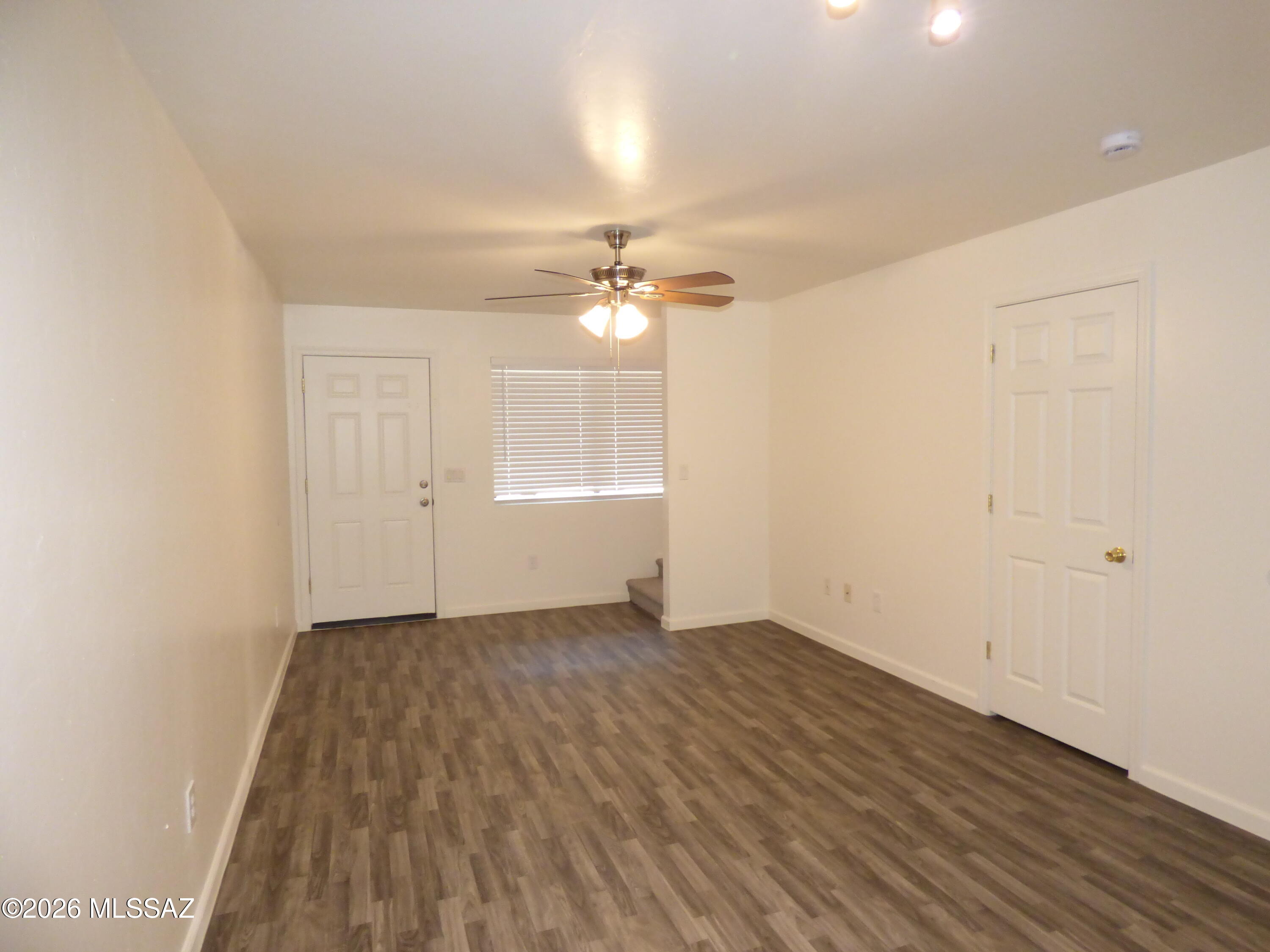 Riverside Park - Residential Lease