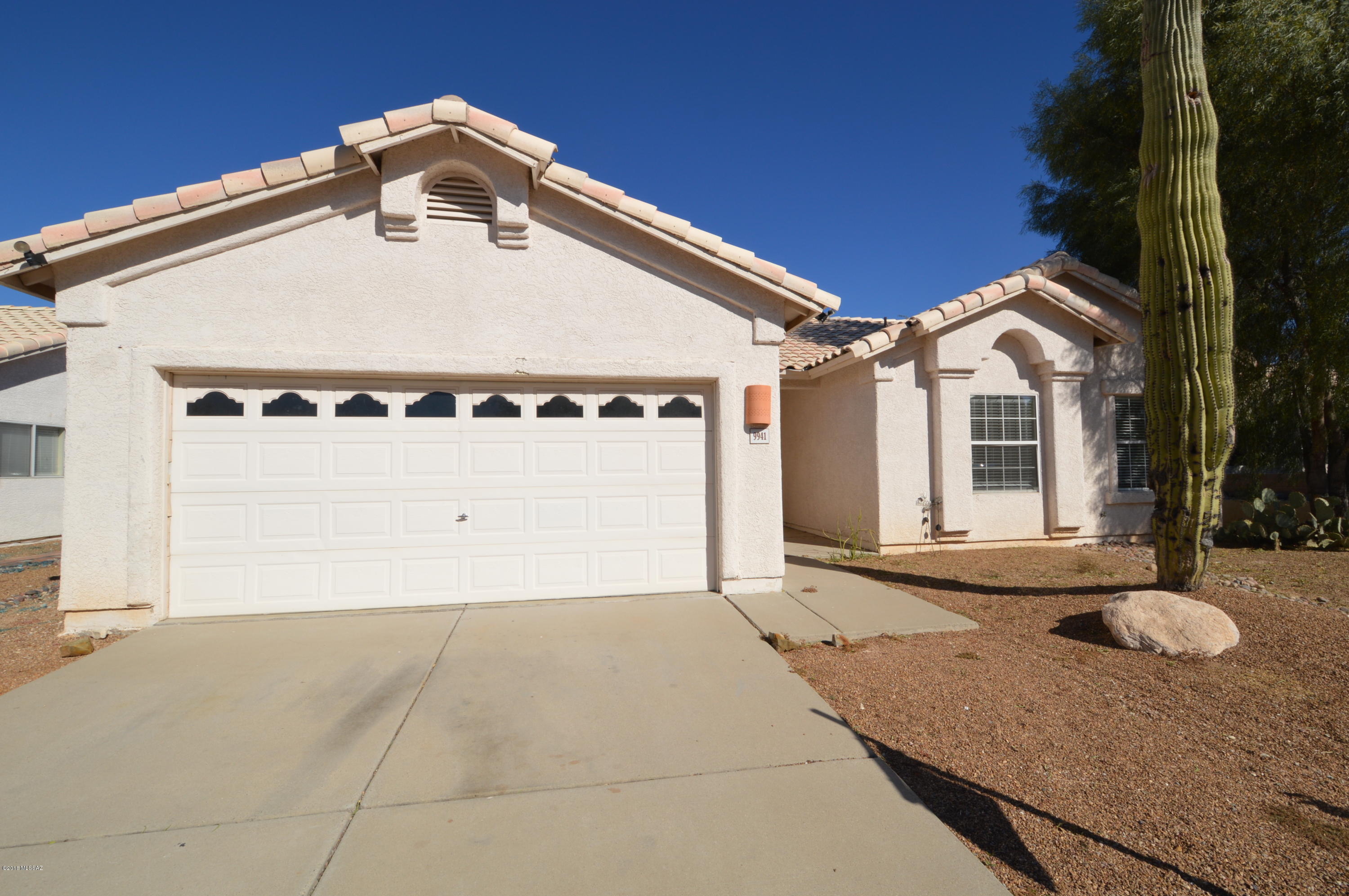 Rita Ranch Crossing (1-47) - Residential Lease