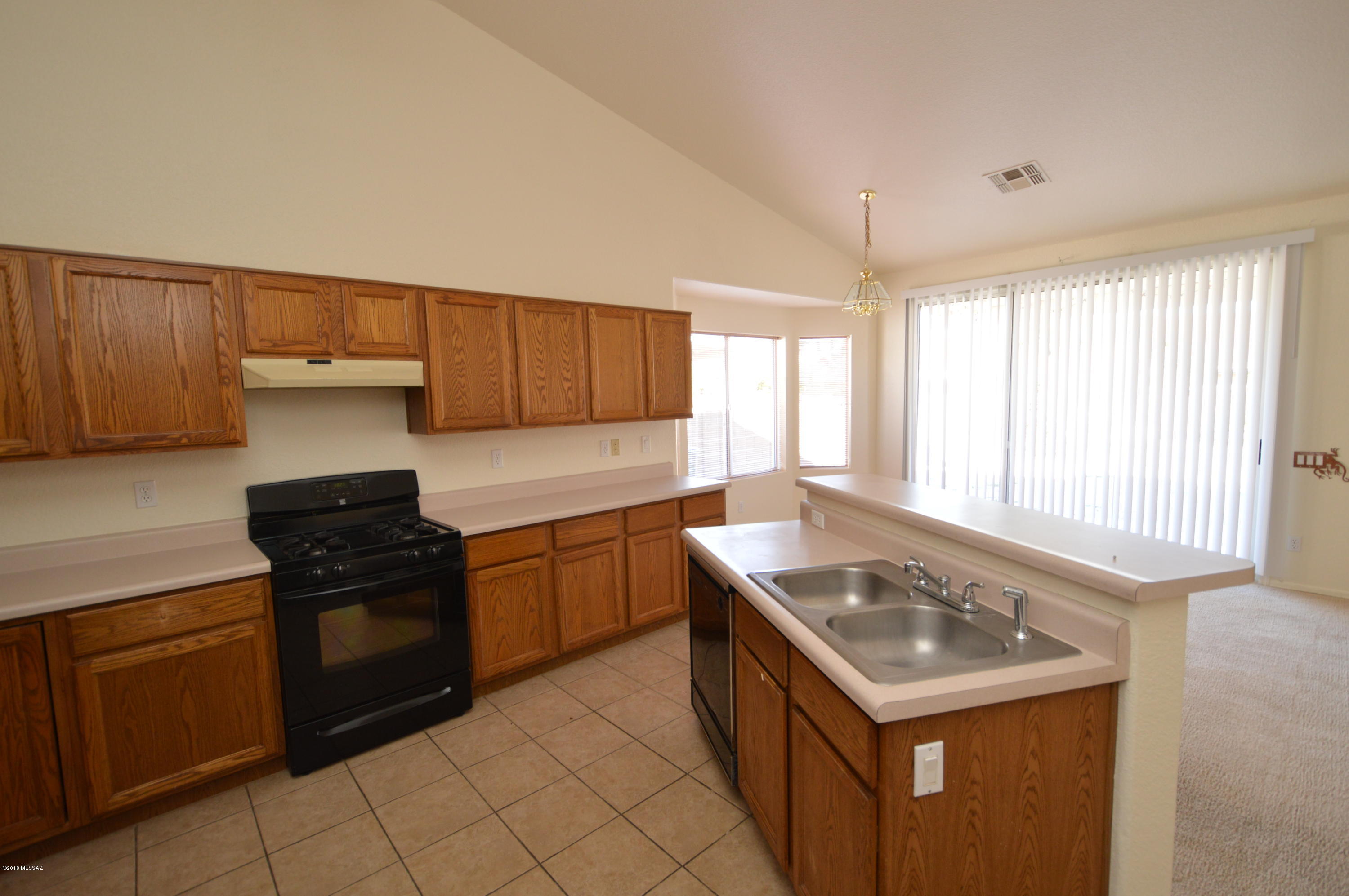 Rita Ranch Crossing (1-47) - Residential Lease