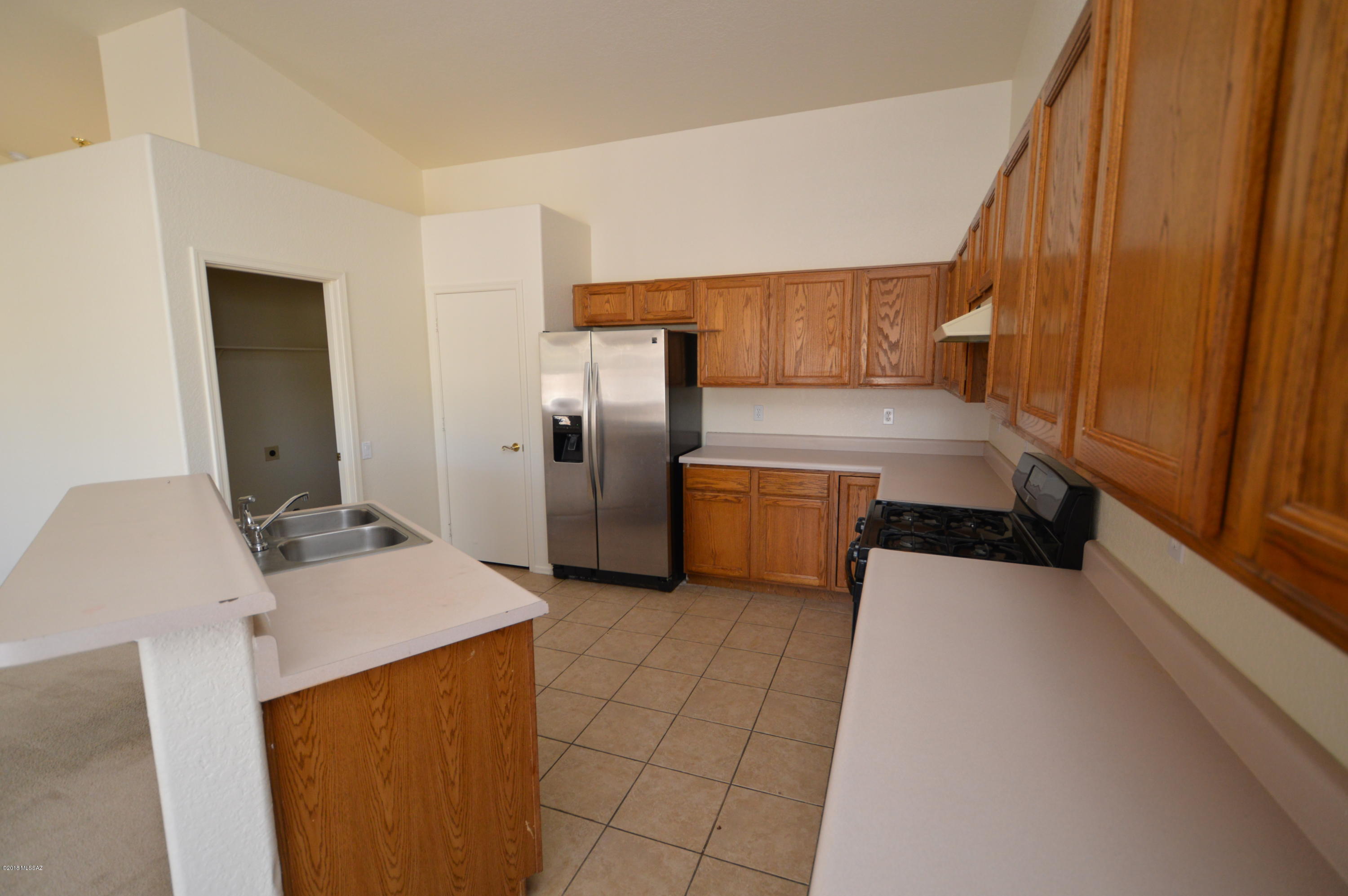 Rita Ranch Crossing (1-47) - Residential Lease