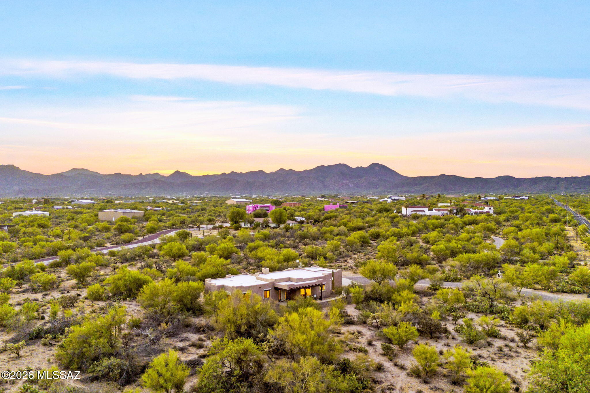 La Cholla Airpark - Residential