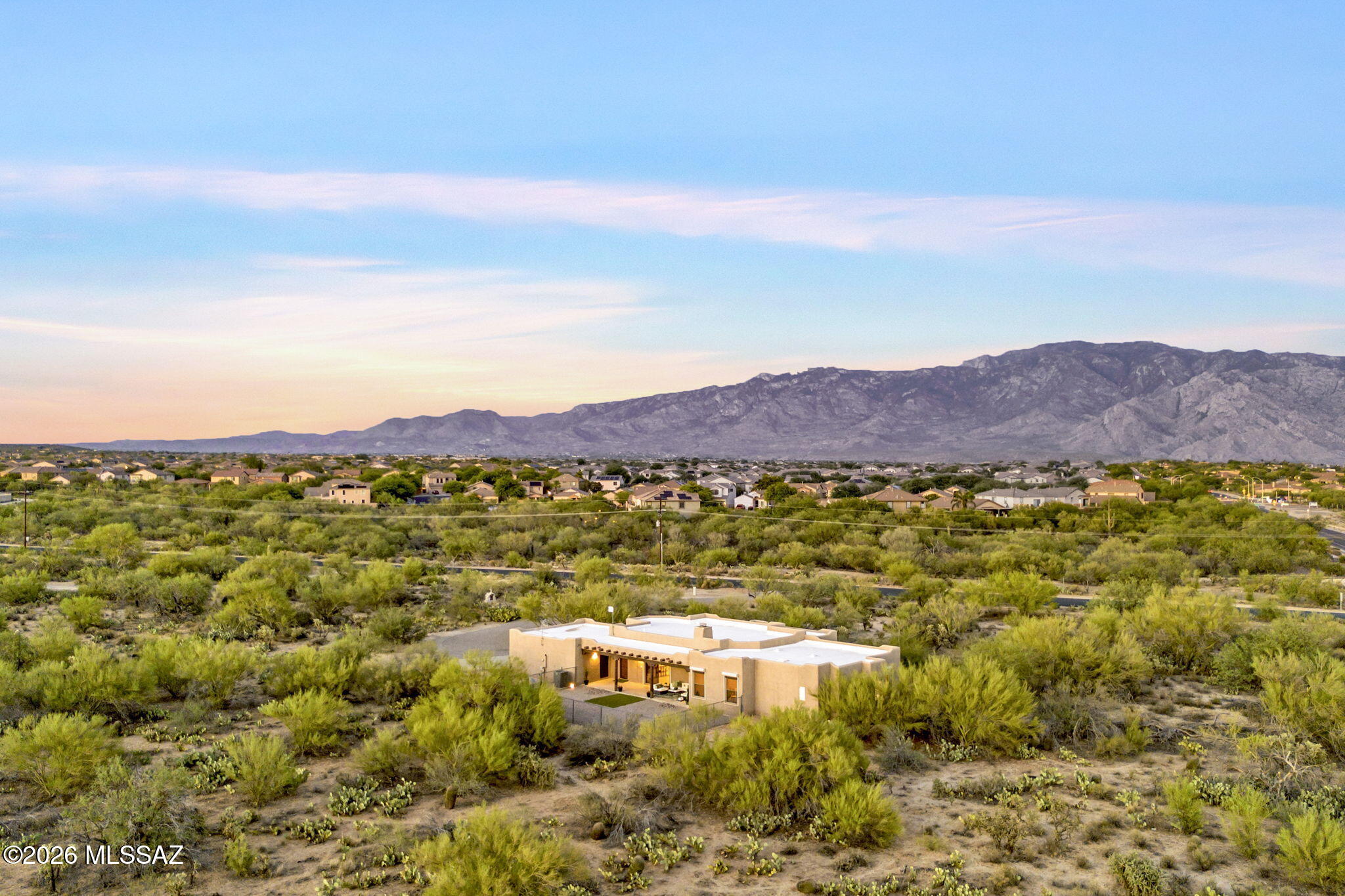 La Cholla Airpark - Residential