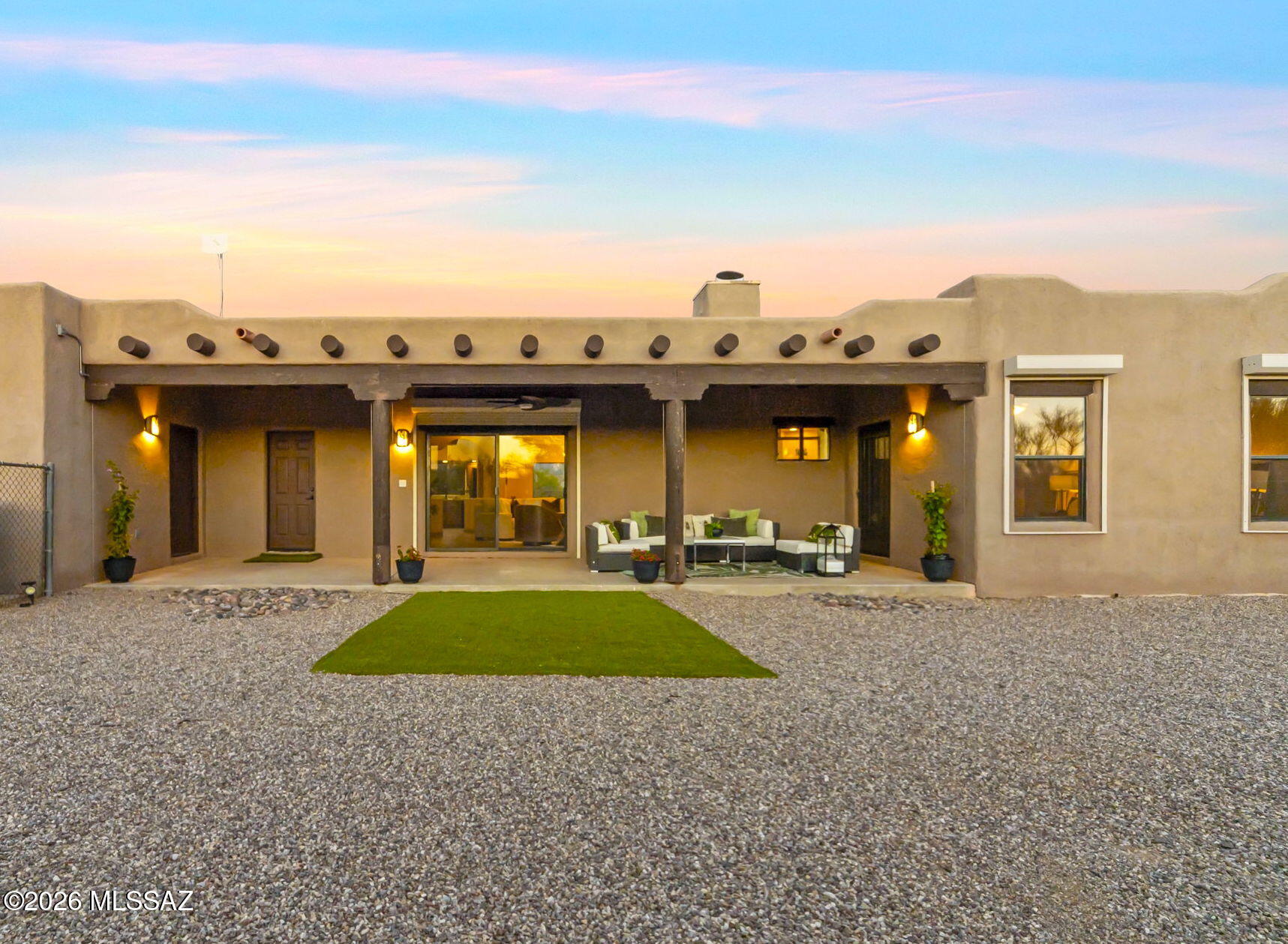 La Cholla Airpark - Residential